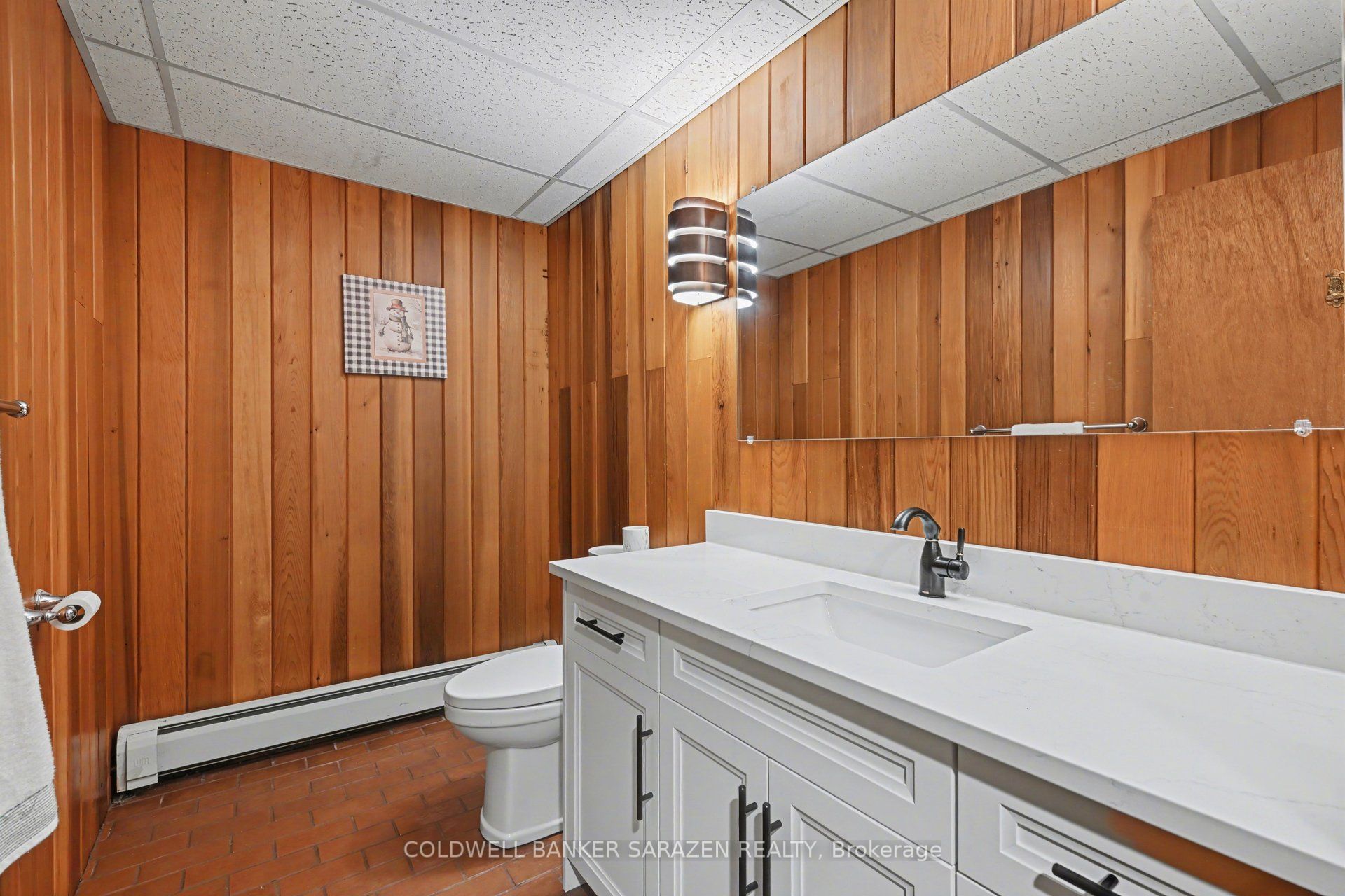 31 Daniel Street S Property Photo 36