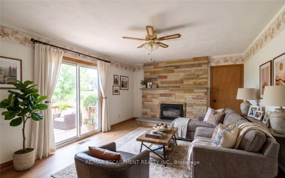 2407 Caistor Centre Road Property Photo 16