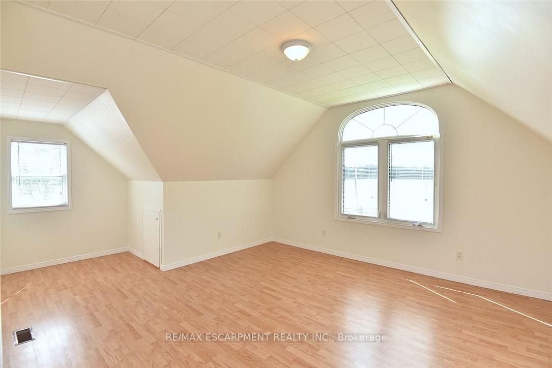 2407 Caistor Centre Road Property Photo 21