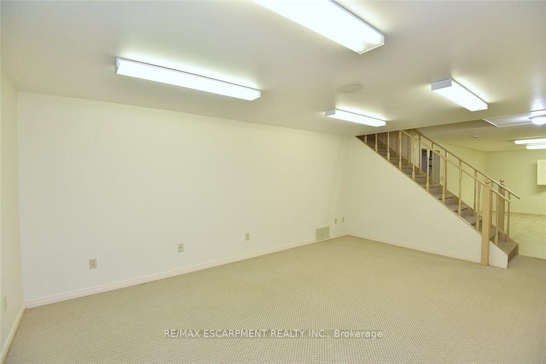 2407 Caistor Centre Road Property Photo 28