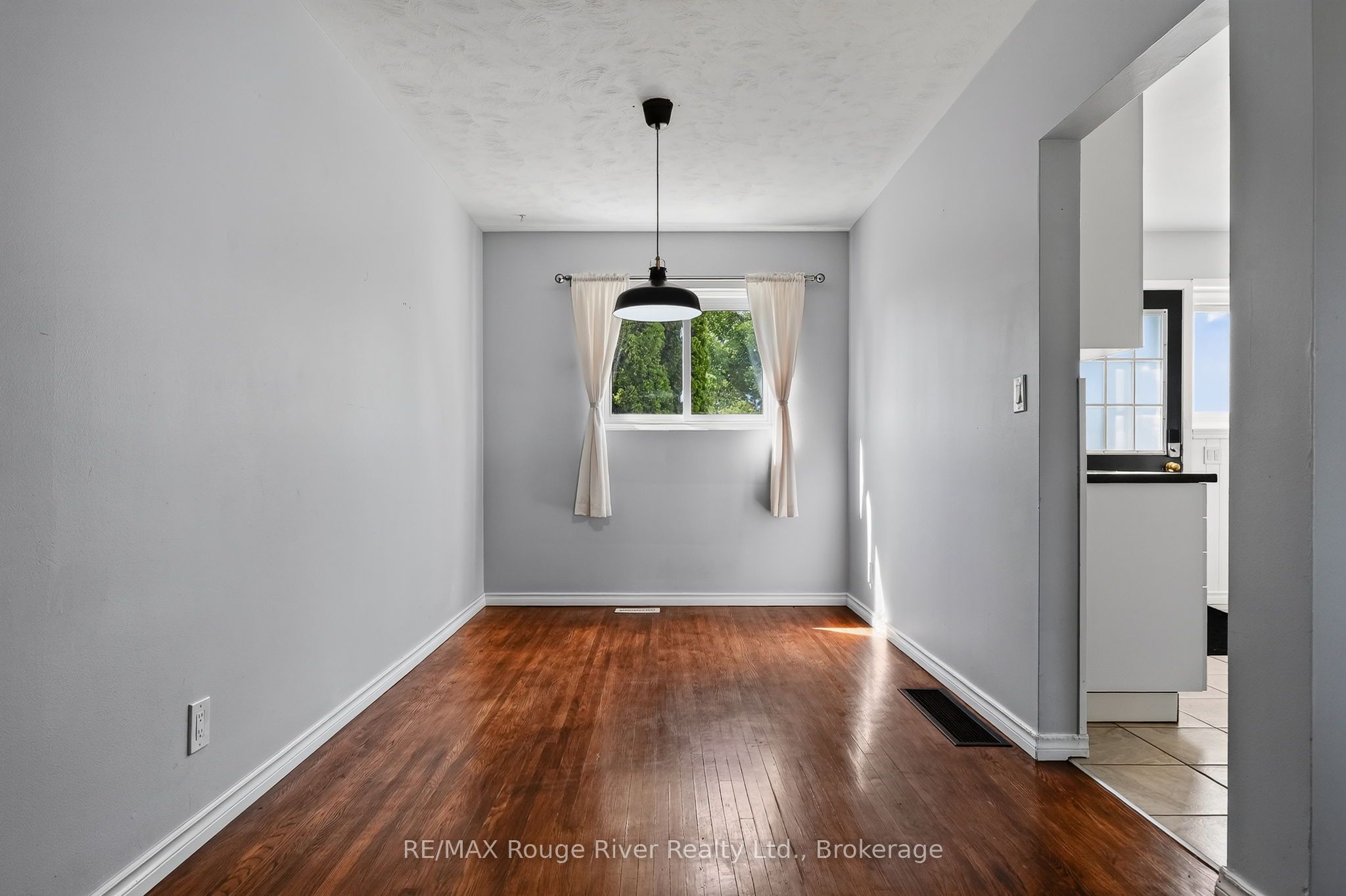 137 Furnace Street 8 Property Photo 10