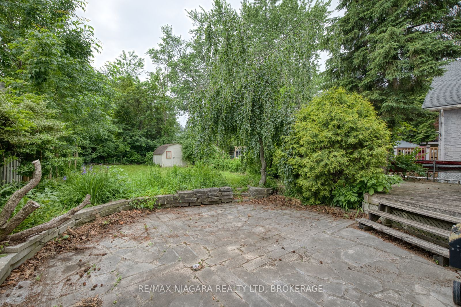 4864 Simcoe Street Property Photo 28