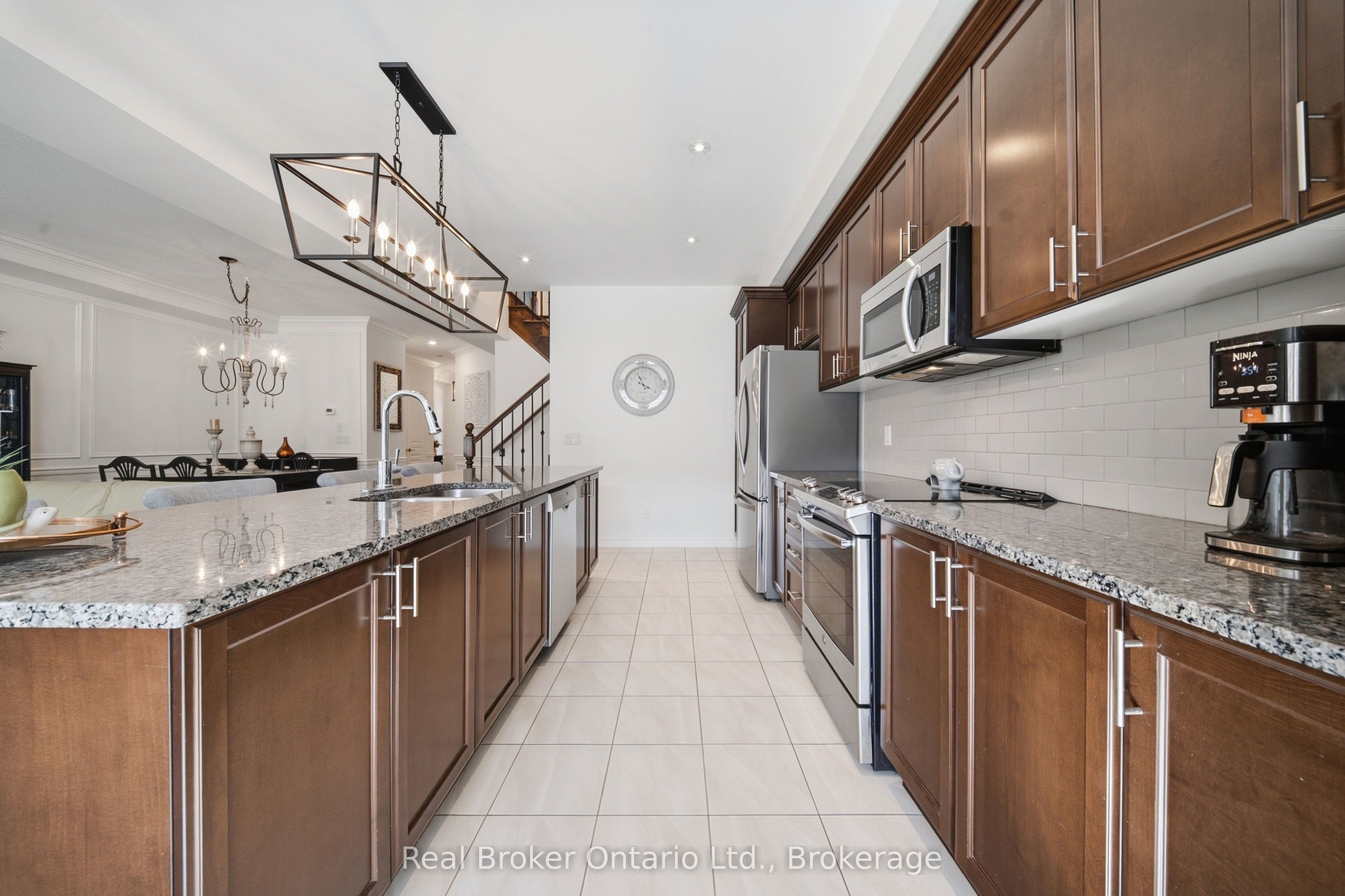80 Willow Street 11 Property Photo 10