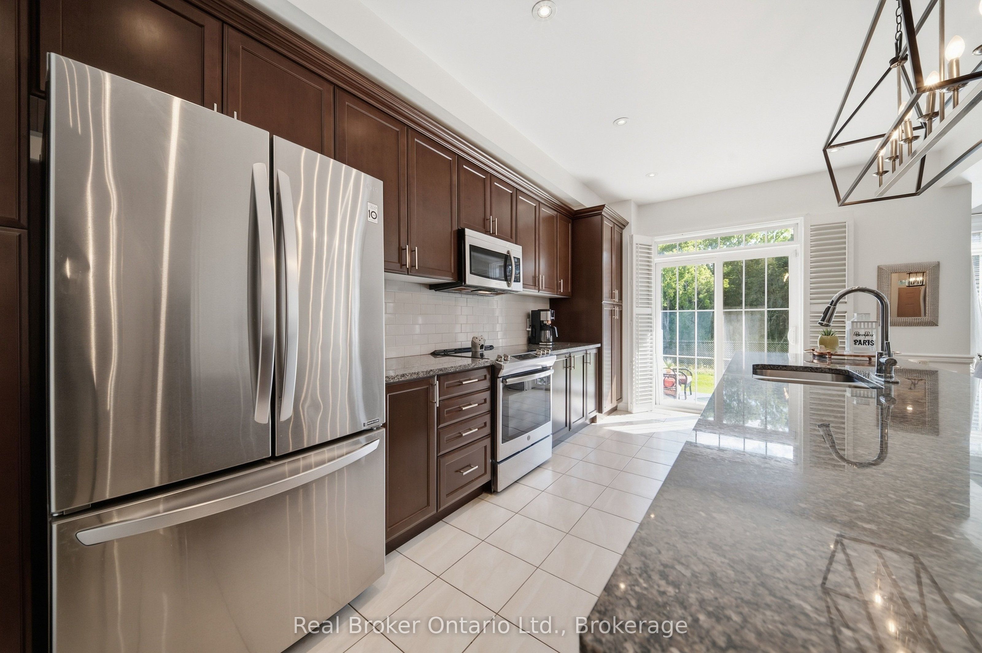80 Willow Street 11 Property Photo 12