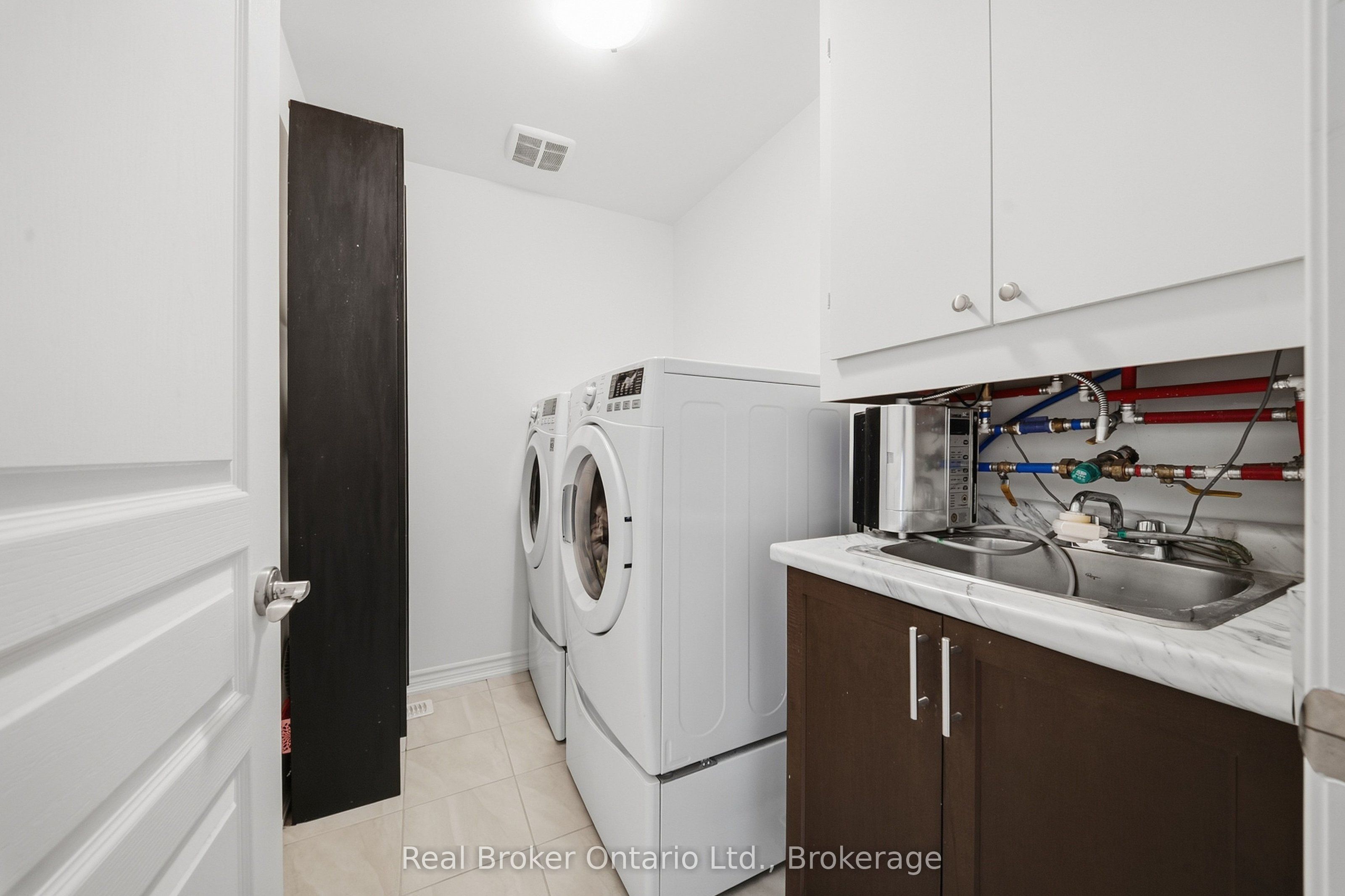 80 Willow Street 11 Property Photo 24