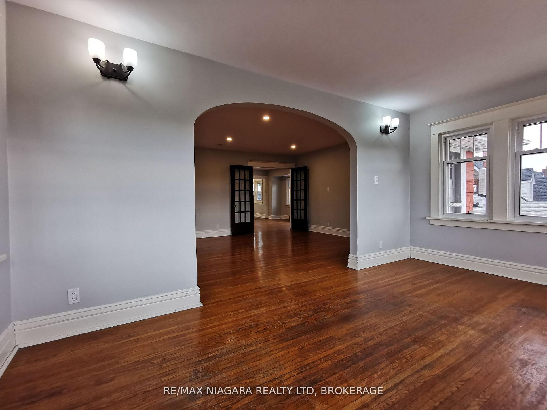 5161-5163 River Road Property Photo 7