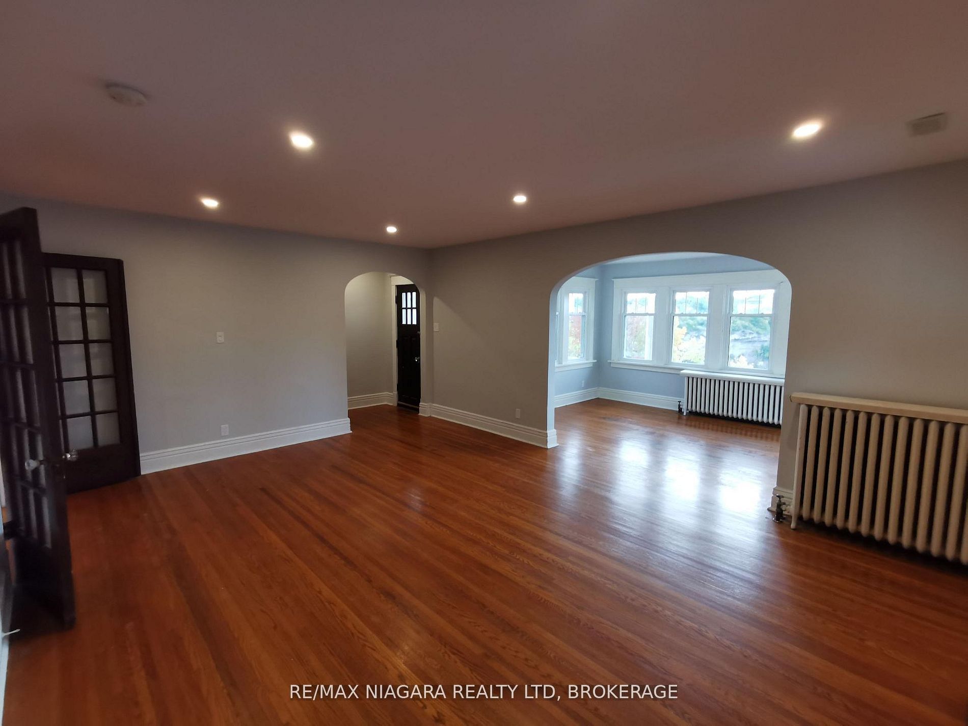 5161-5163 River Road Property Photo 13