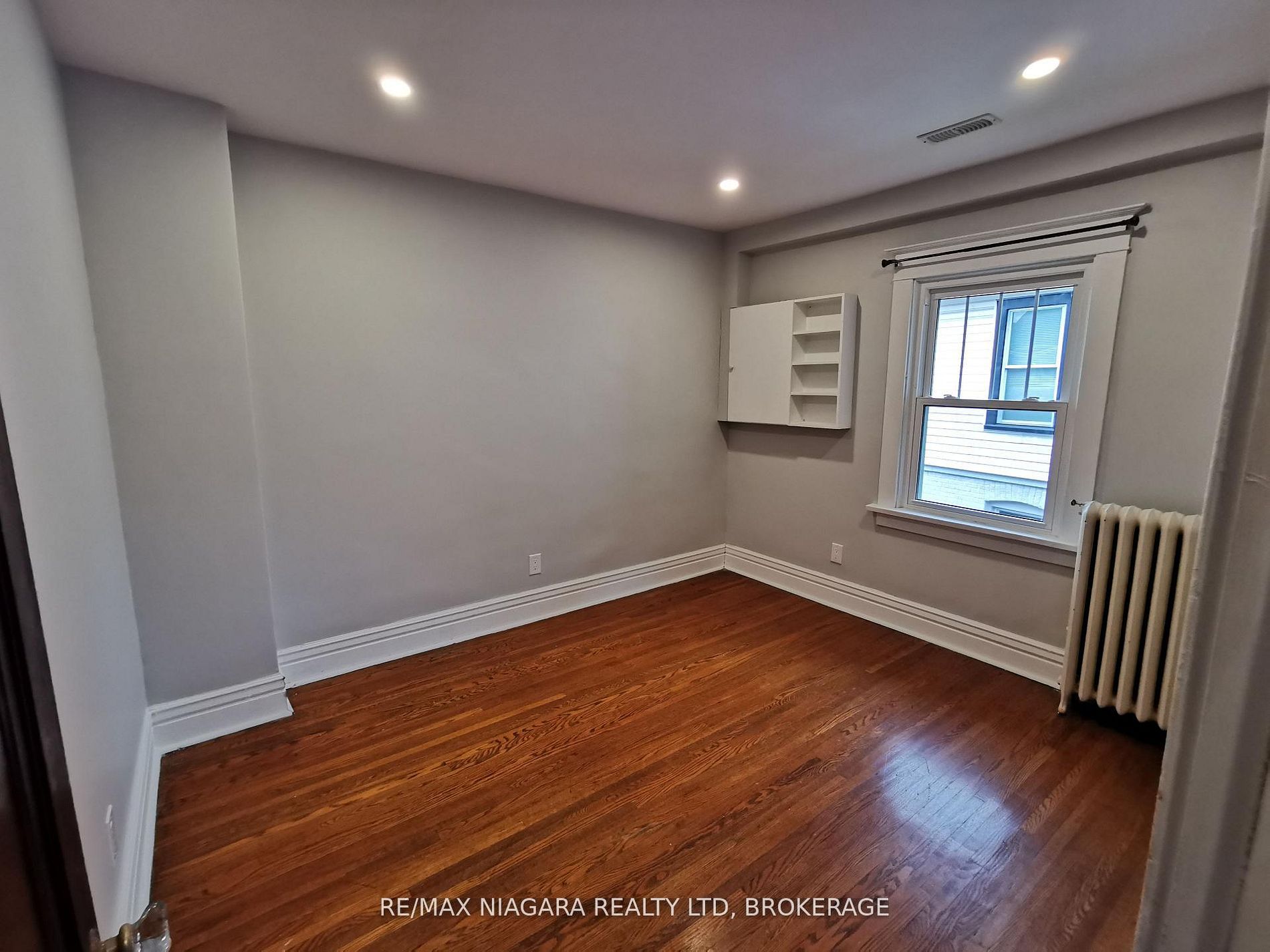 5161-5163 River Road Property Photo 15