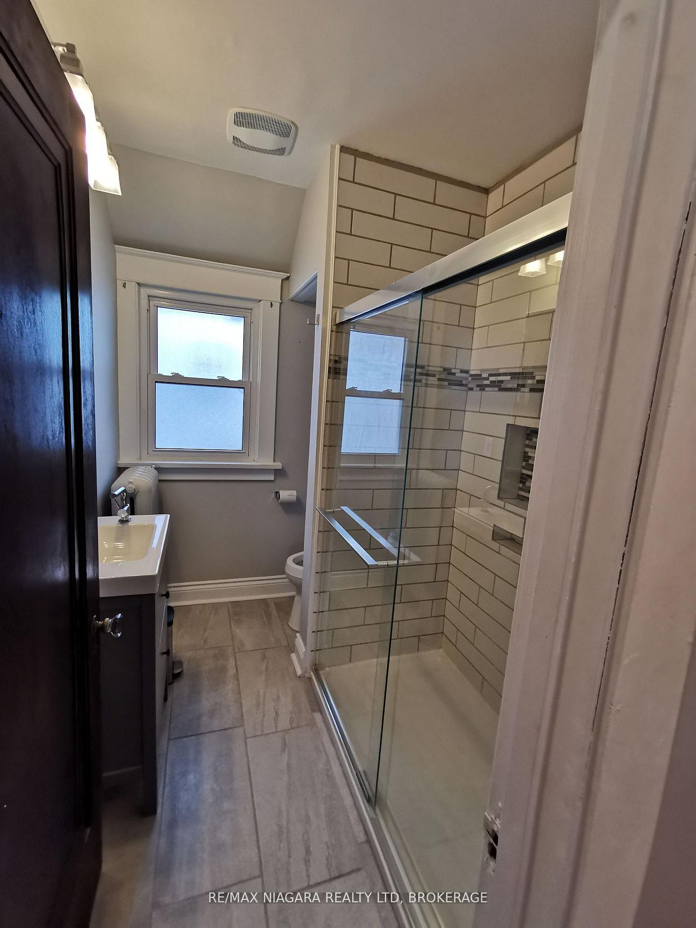 5161-5163 River Road Property Photo 16