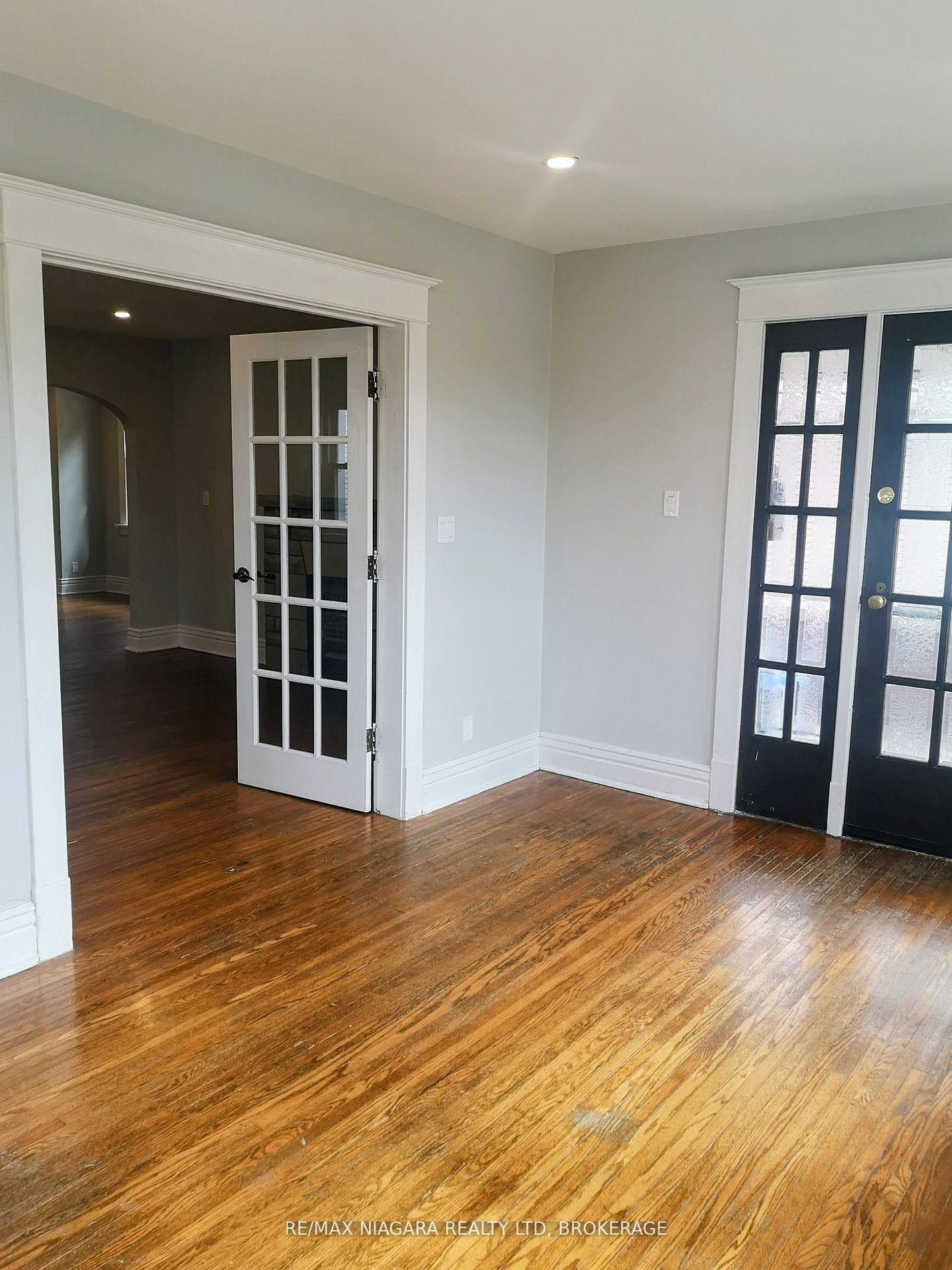 5161-5163 River Road Property Photo 30