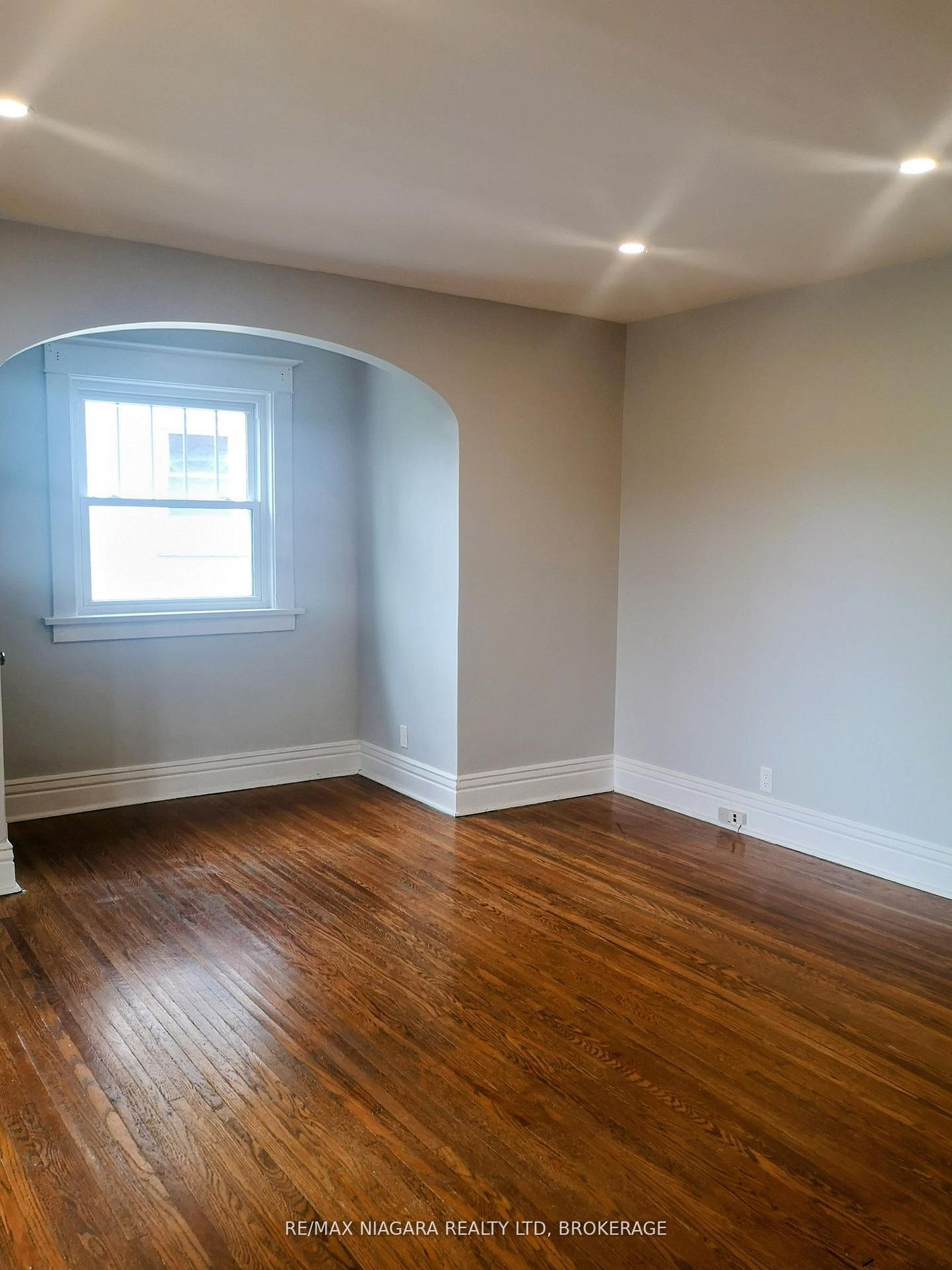 5161-5163 River Road Property Photo 34