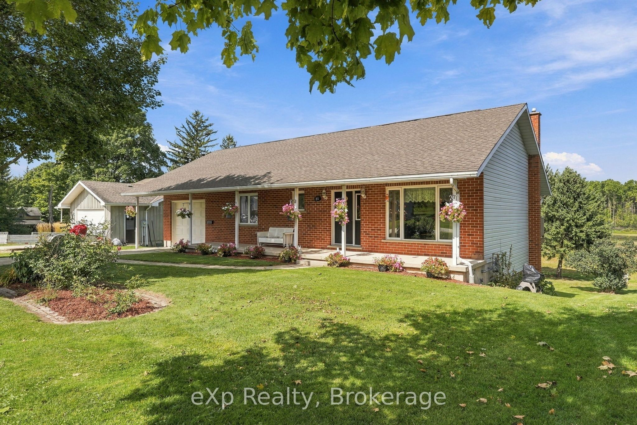 21 Andrew Street Property Photo 1