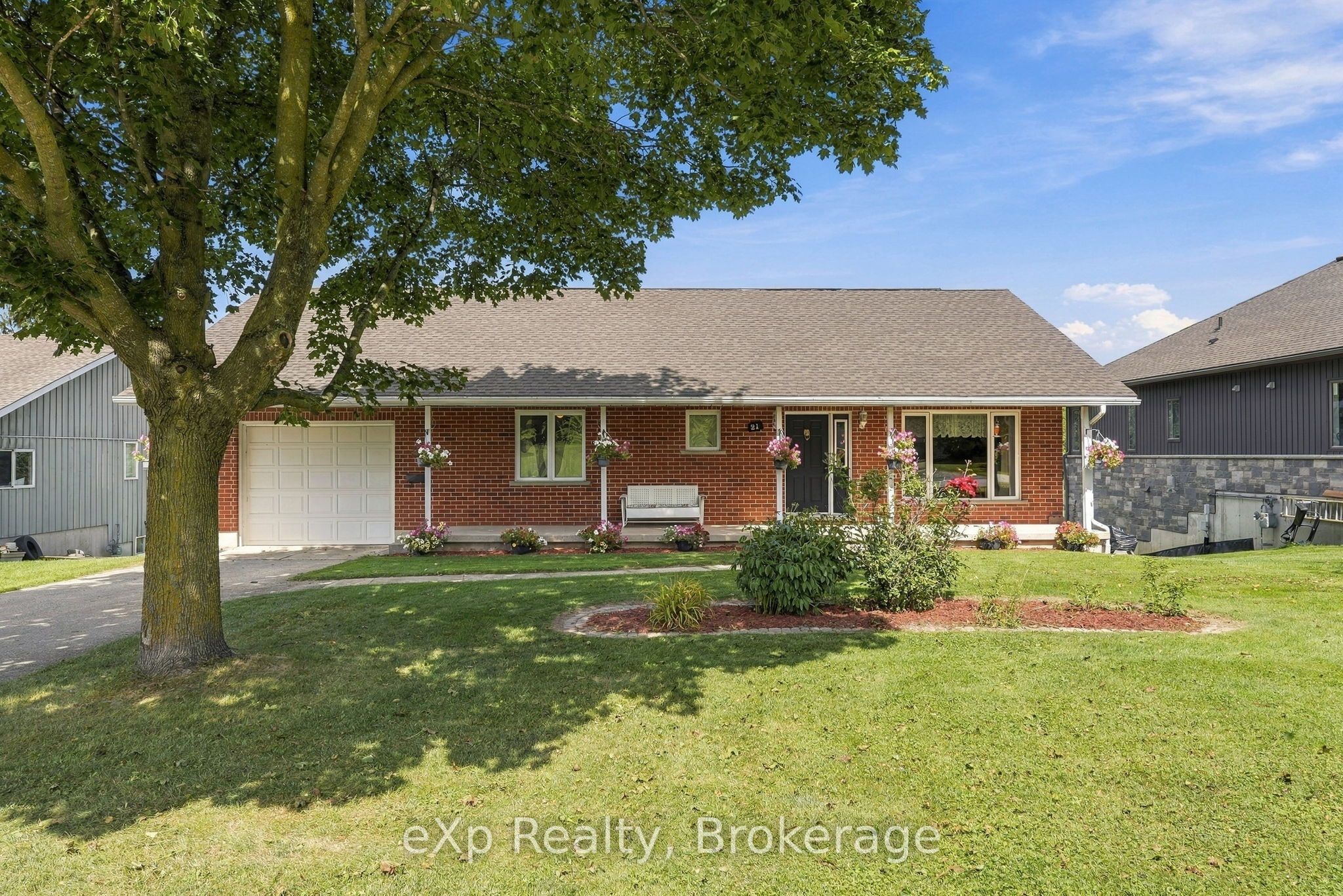 21 Andrew Street Property Photo 2