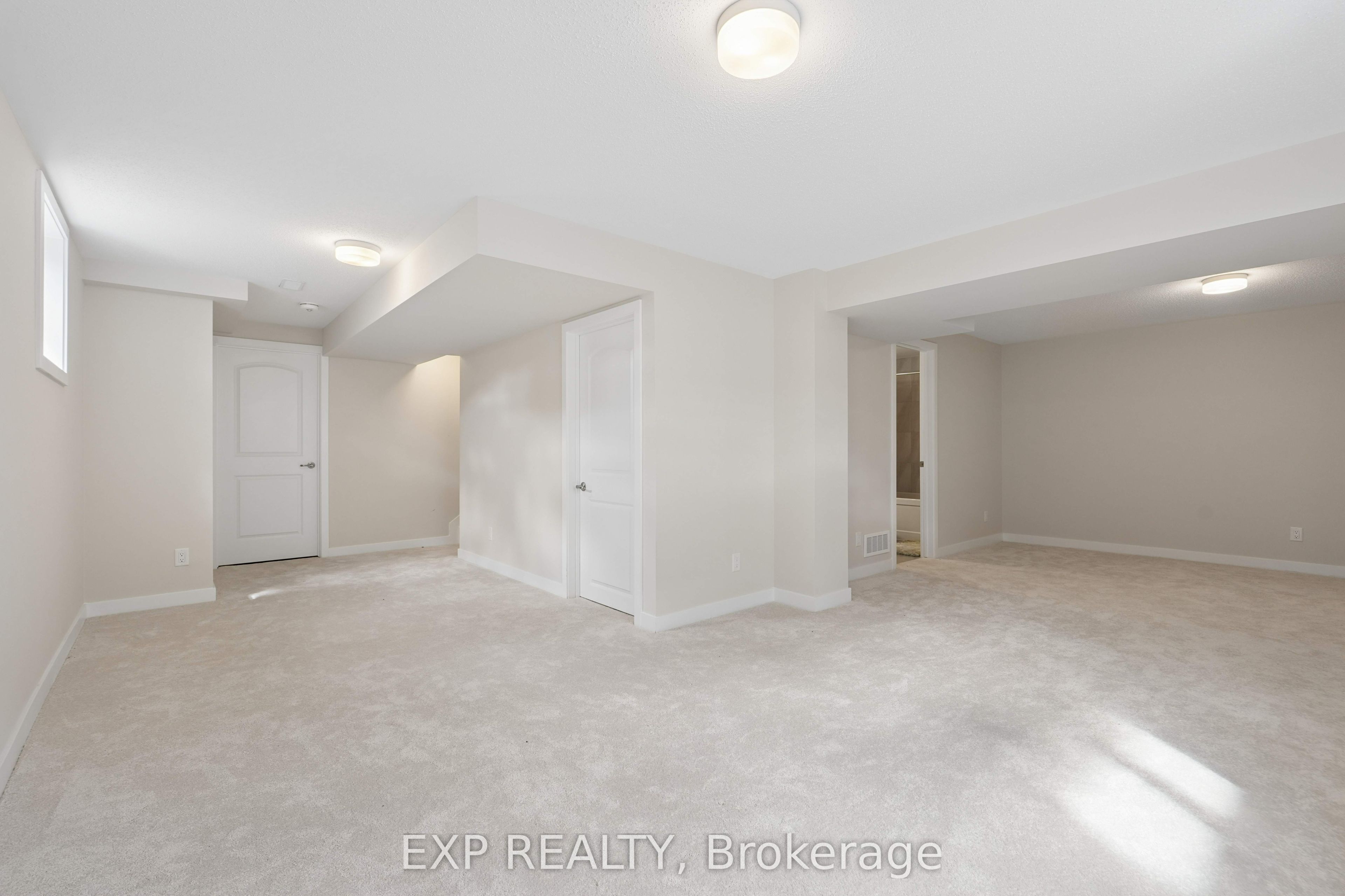 6384 Ottawa St W Street Property Photo 31