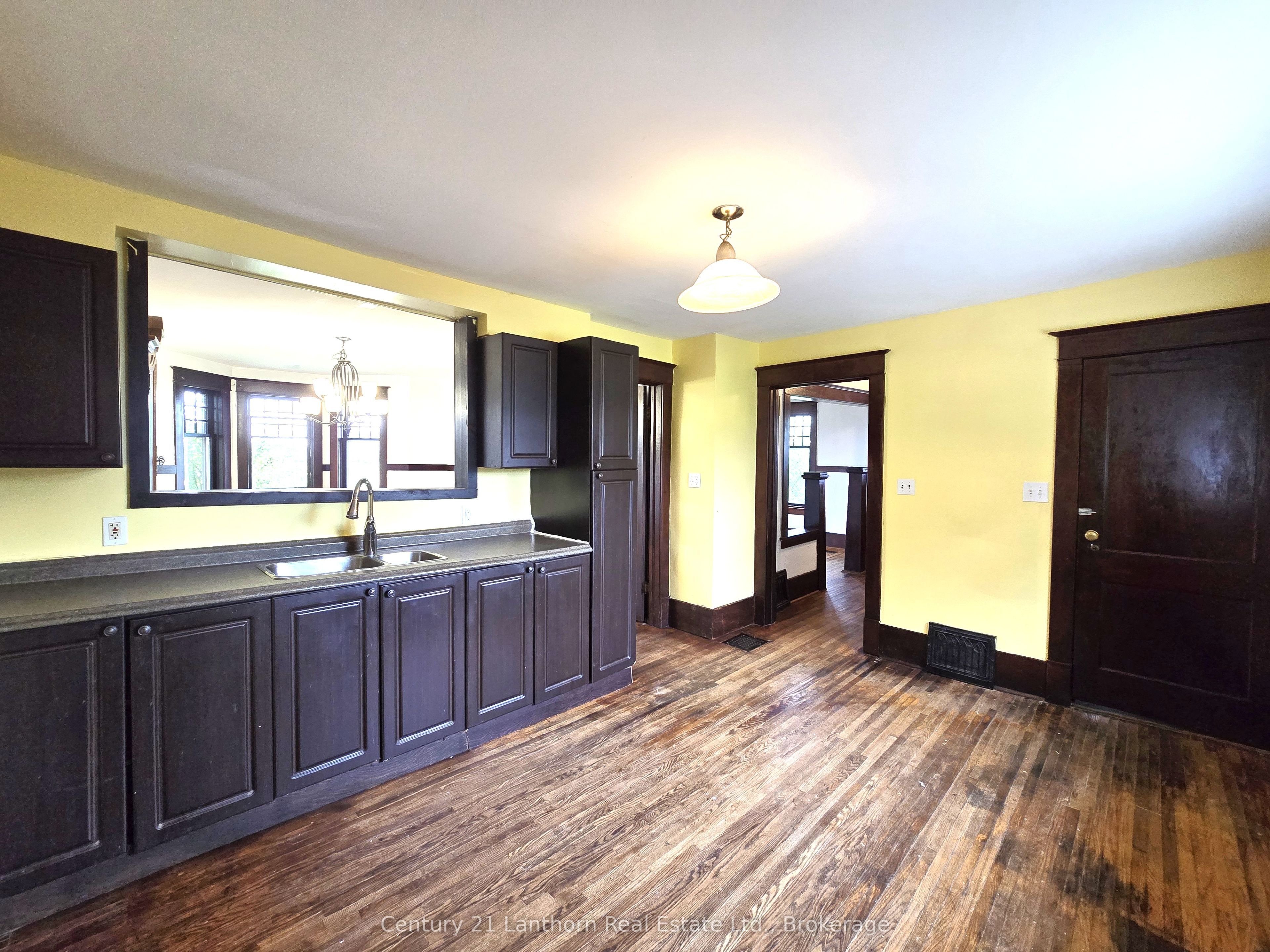 1014 Hamilton Road Property Photo 17