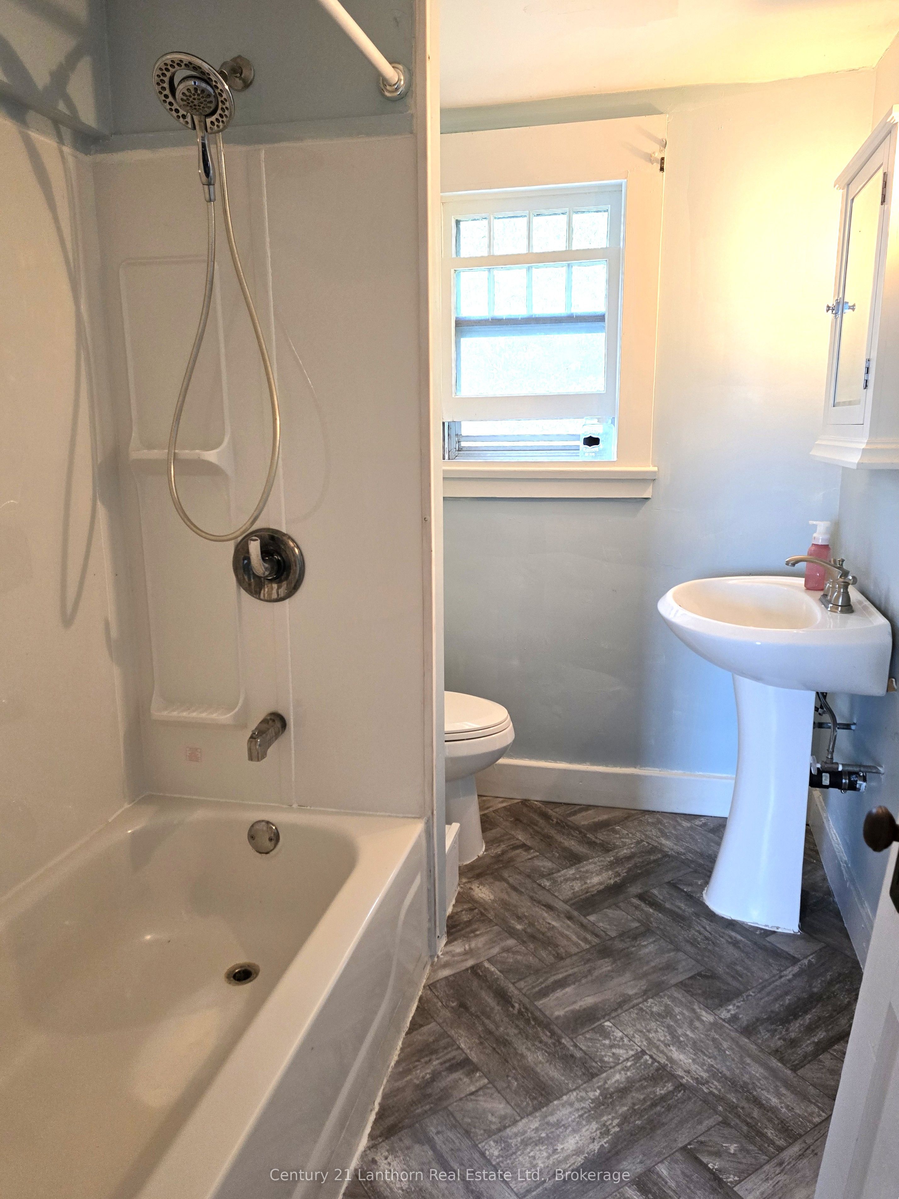 1014 Hamilton Road Property Photo 25