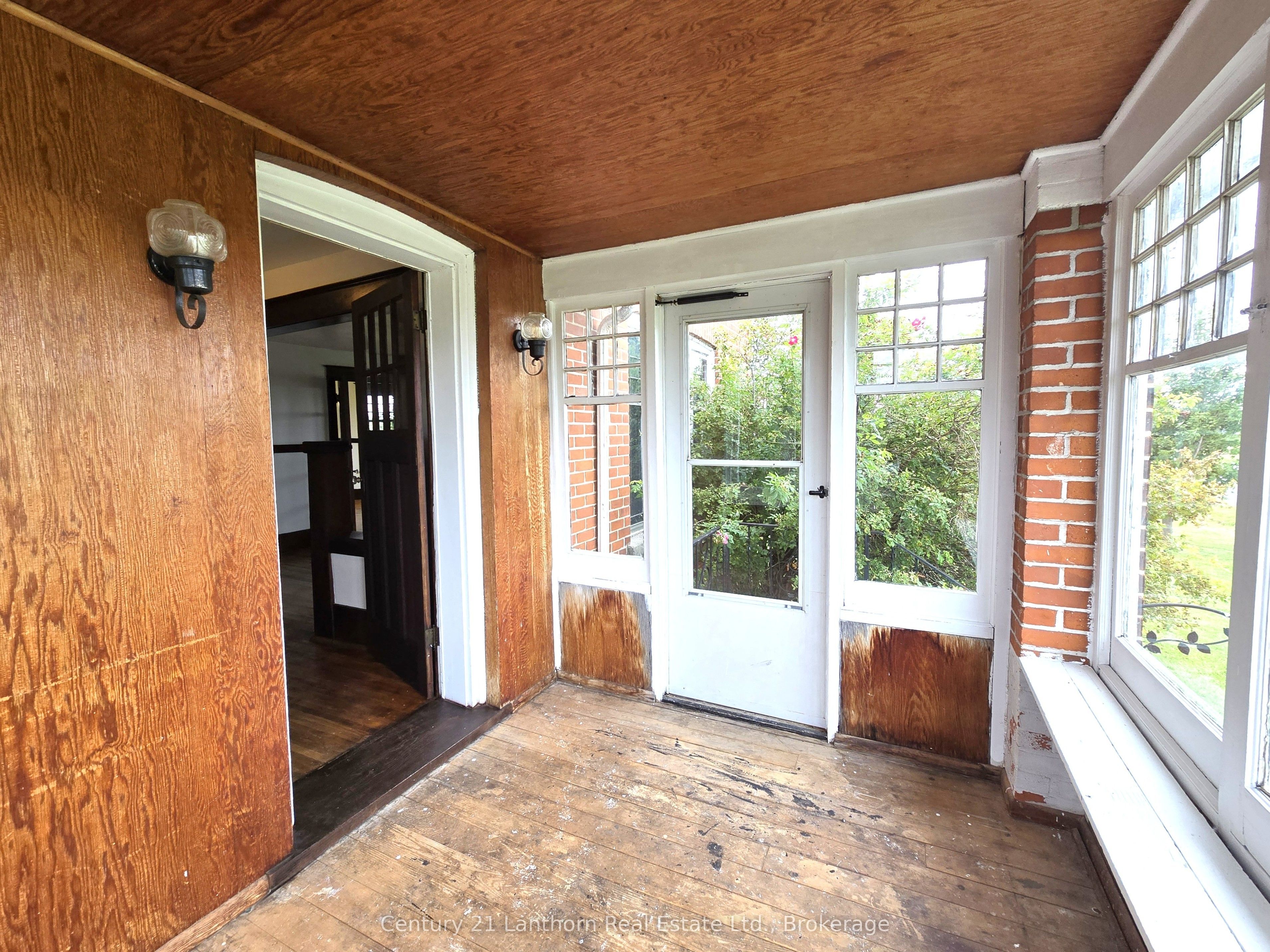 1014 Hamilton Road Property Photo 30