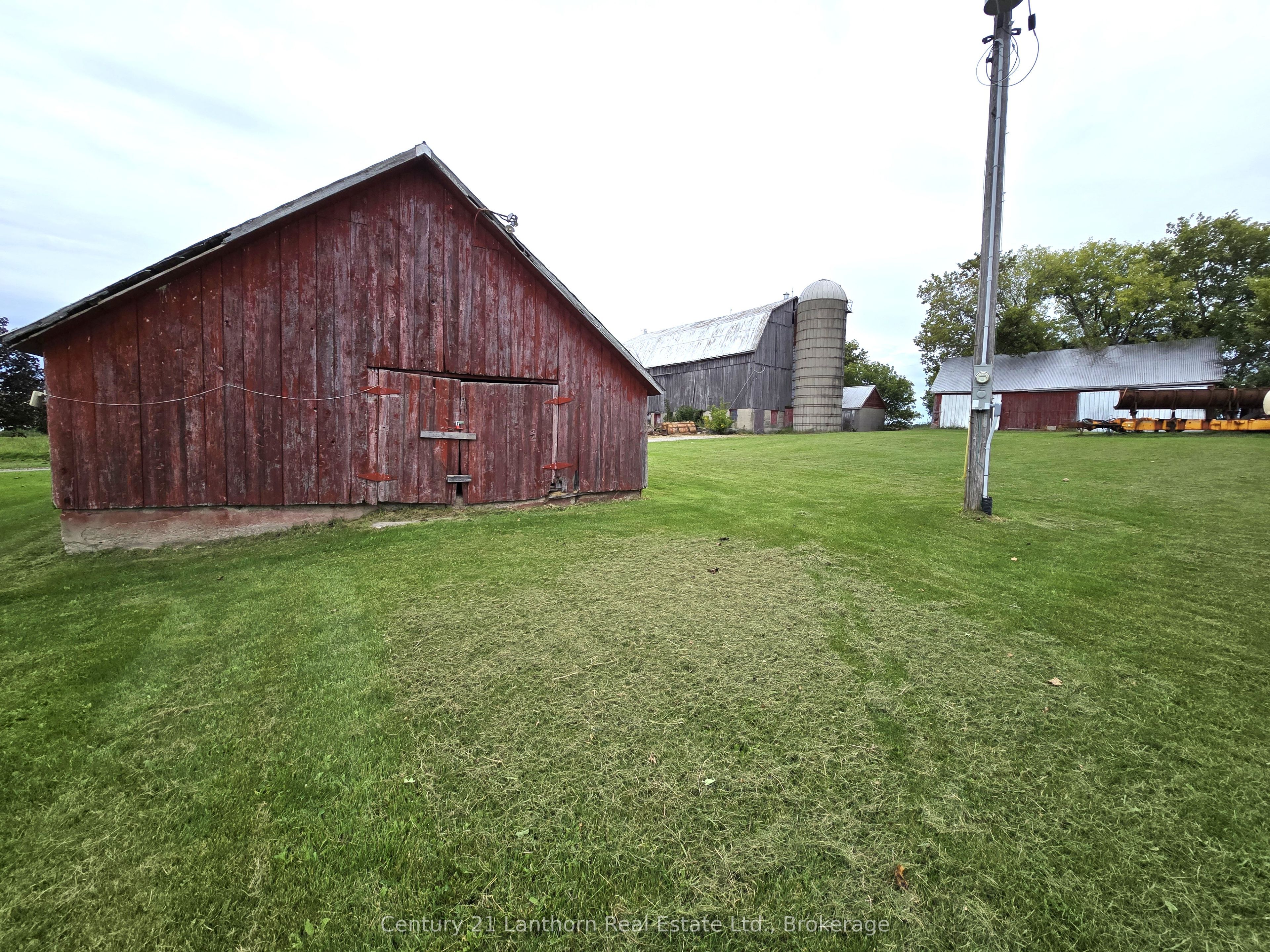 1014 Hamilton Road Property Photo 36