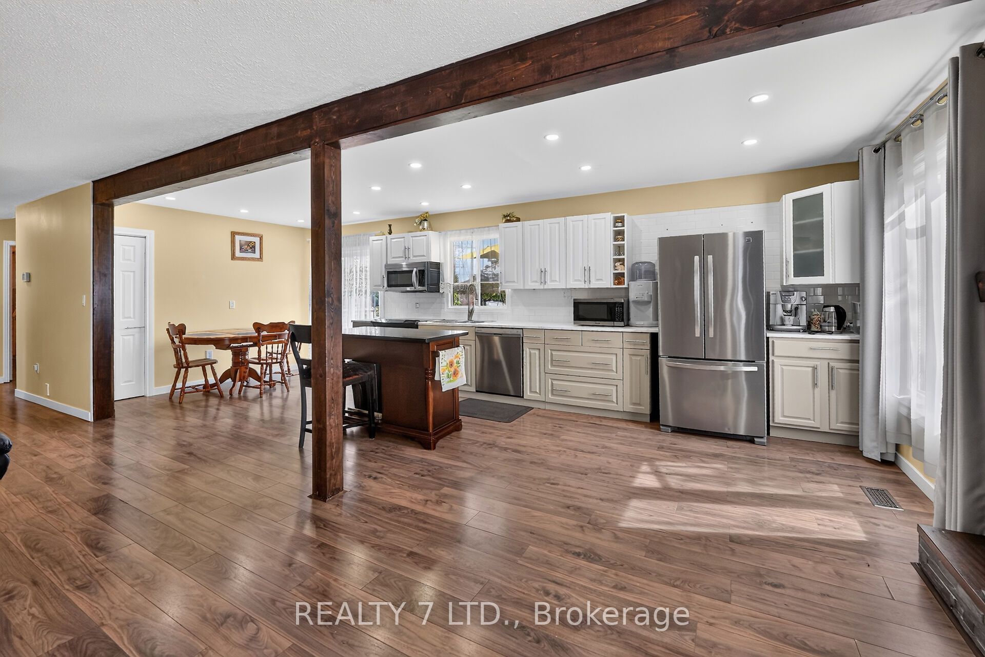 54 Cowan Drive Property Photo 10