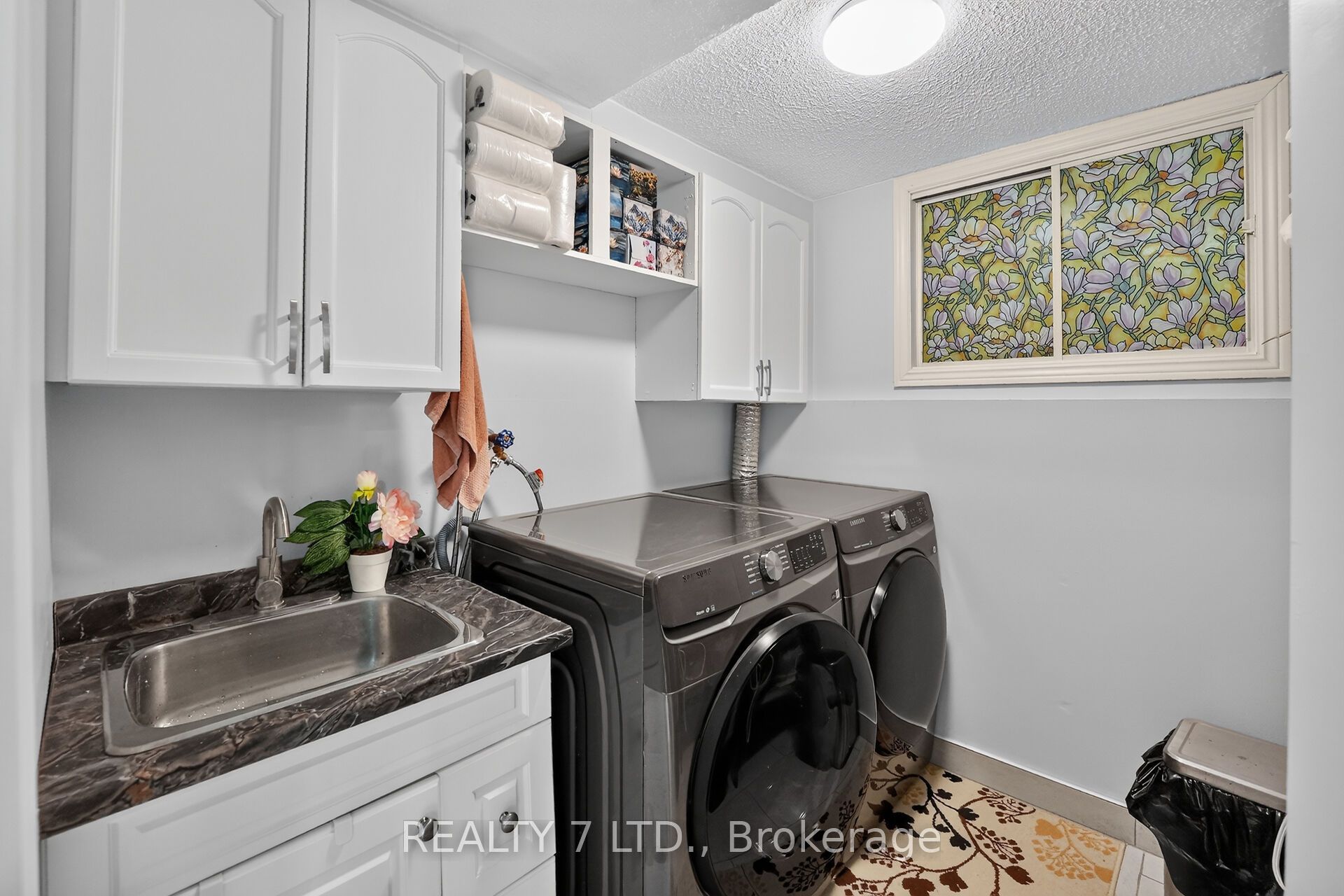 54 Cowan Drive Property Photo 29