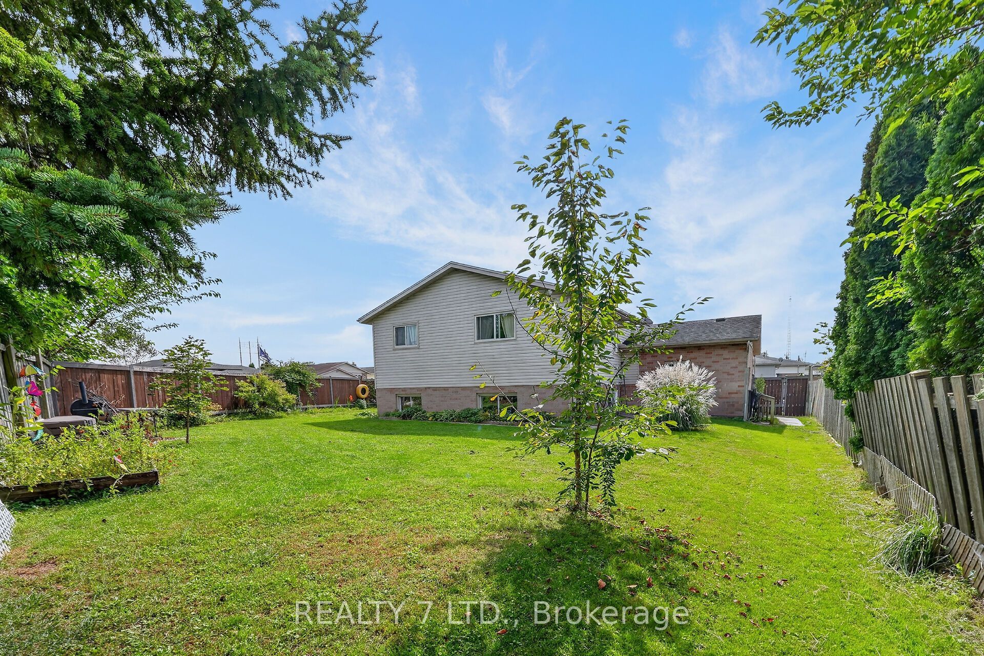 54 Cowan Drive Property Photo 30