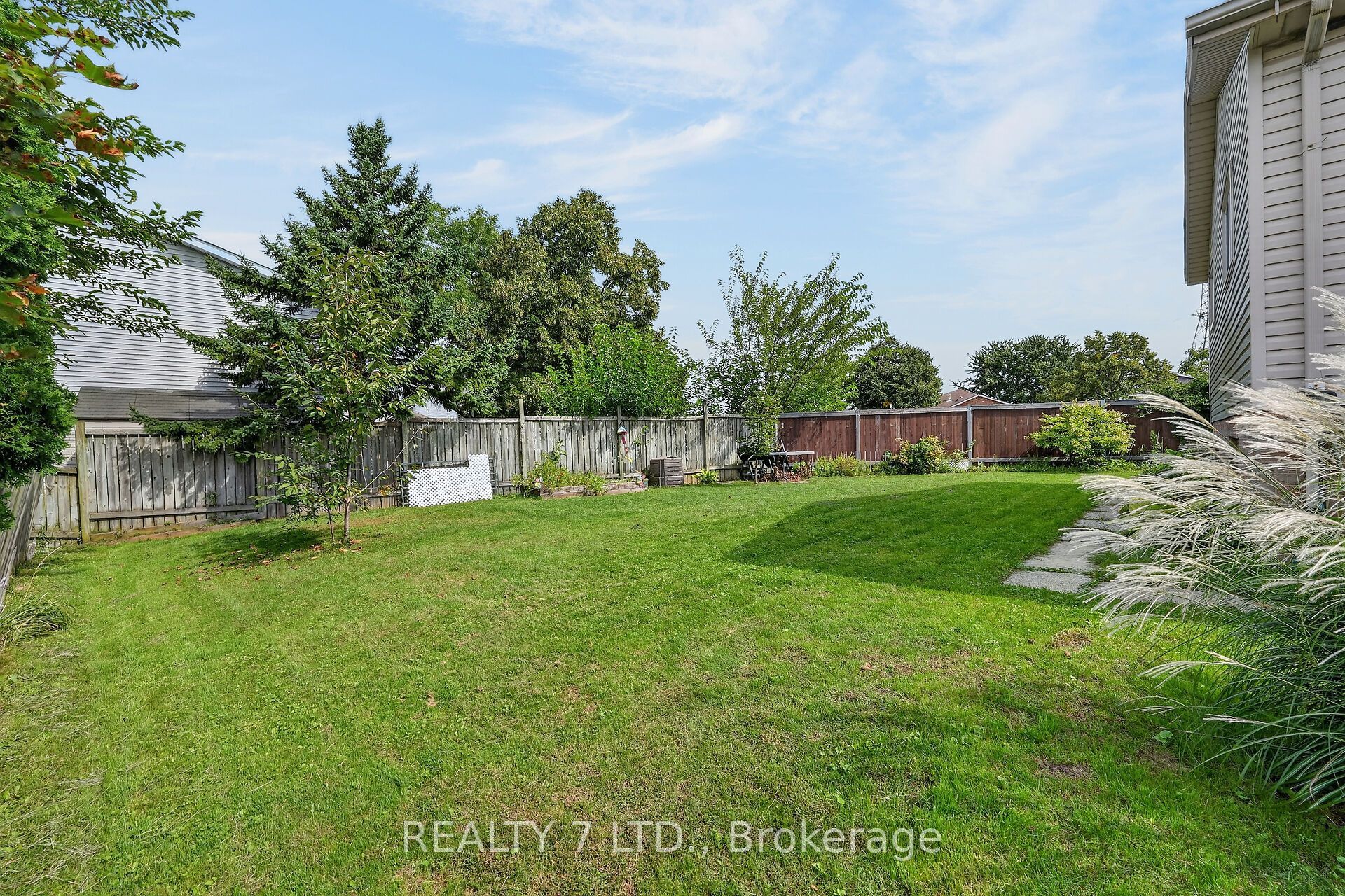54 Cowan Drive Property Photo 31