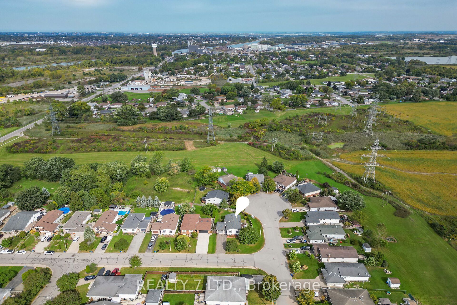 54 Cowan Drive Property Photo 38
