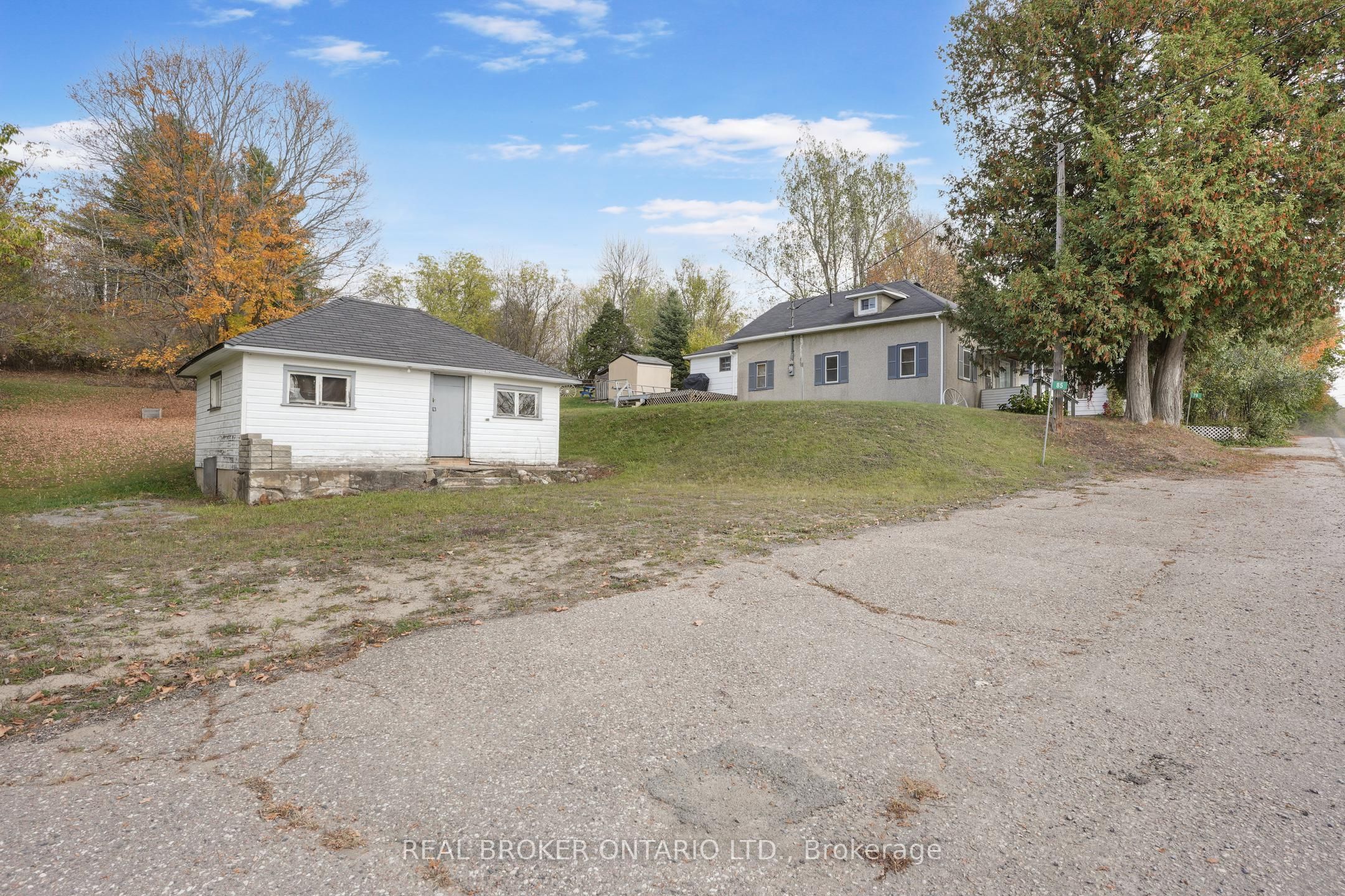 79 & 85 Bridge Street Property Photo 6
