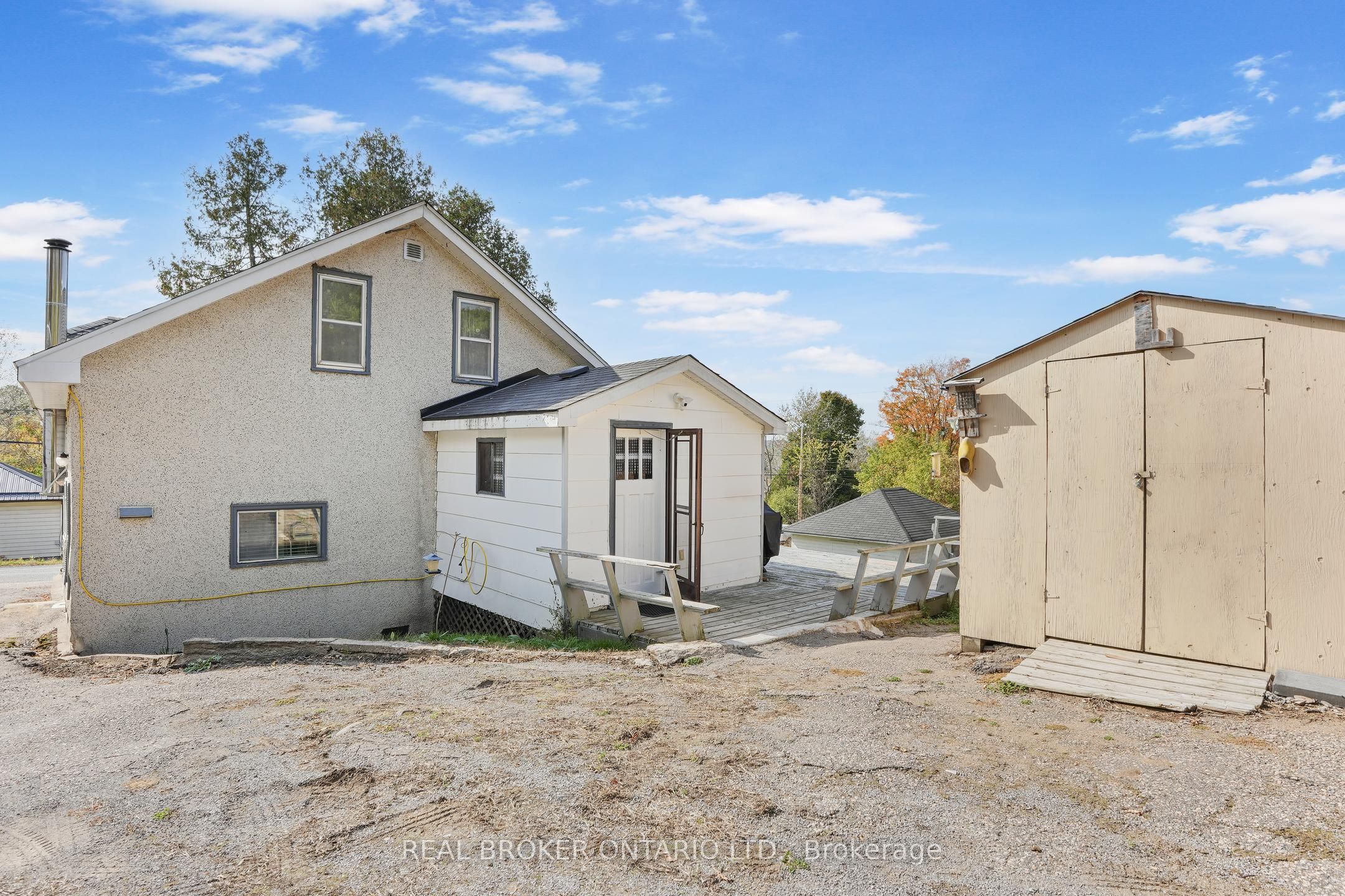 79 & 85 Bridge Street Property Photo 8