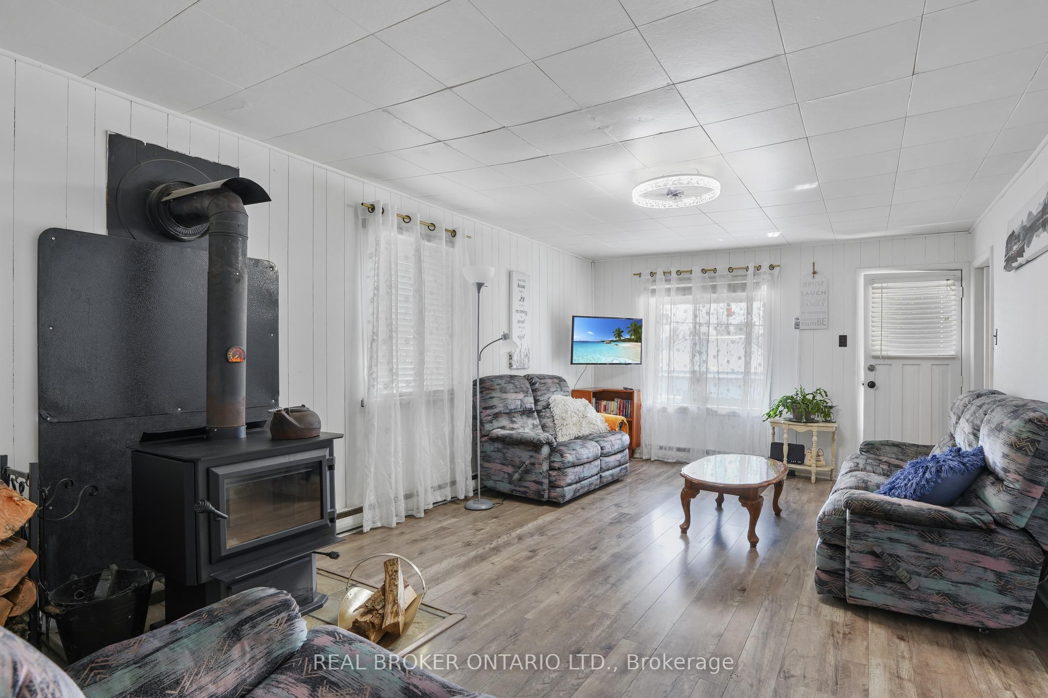 79 & 85 Bridge Street Property Photo 15