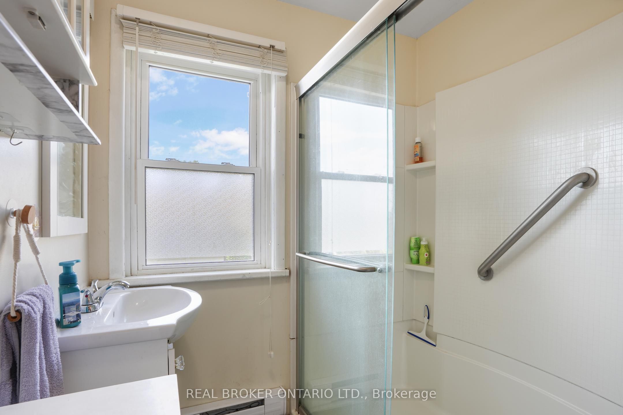 79 & 85 Bridge Street Property Photo 16