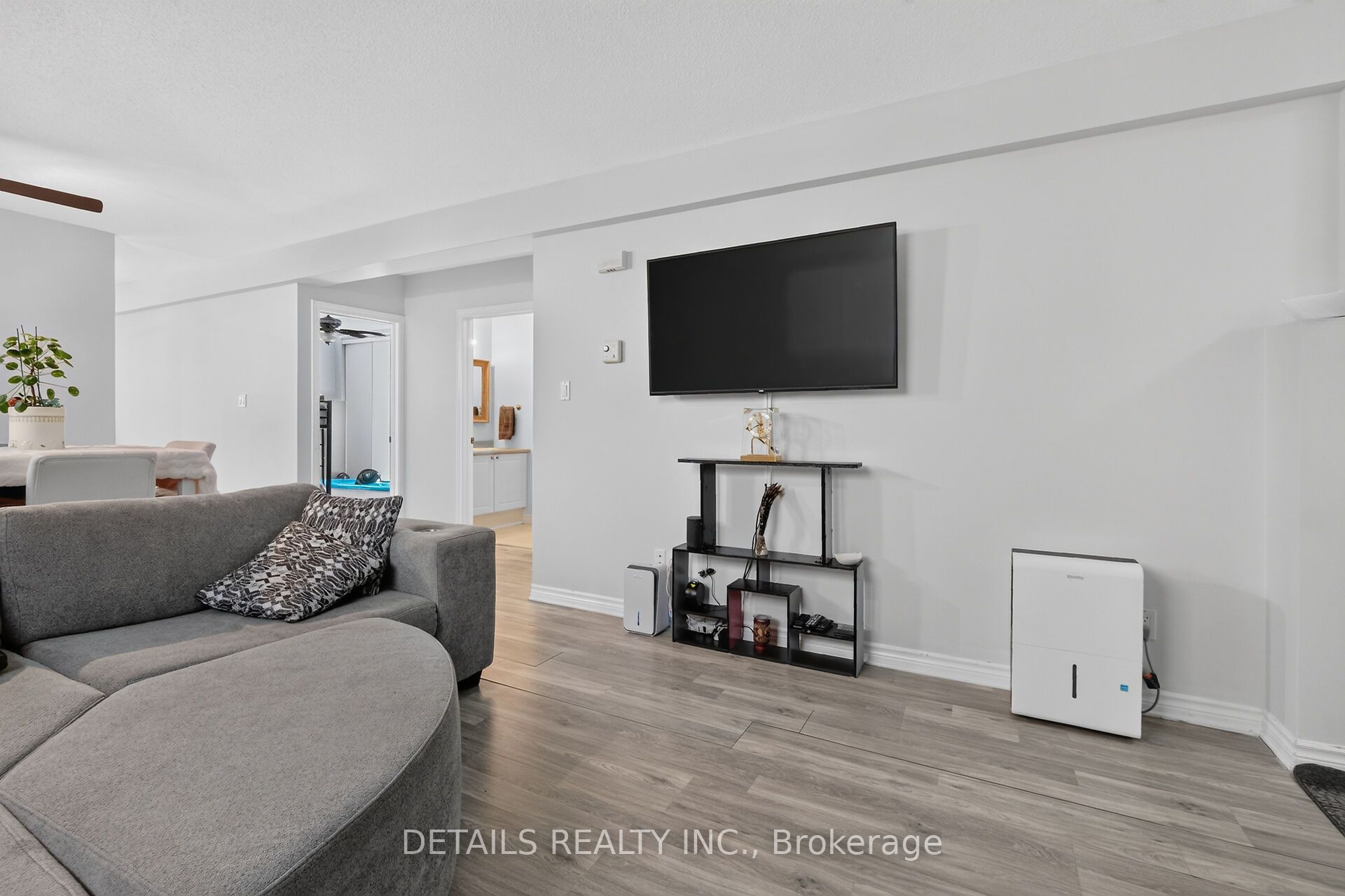 75 Lapointe Boulevard 3c Property Photo 10