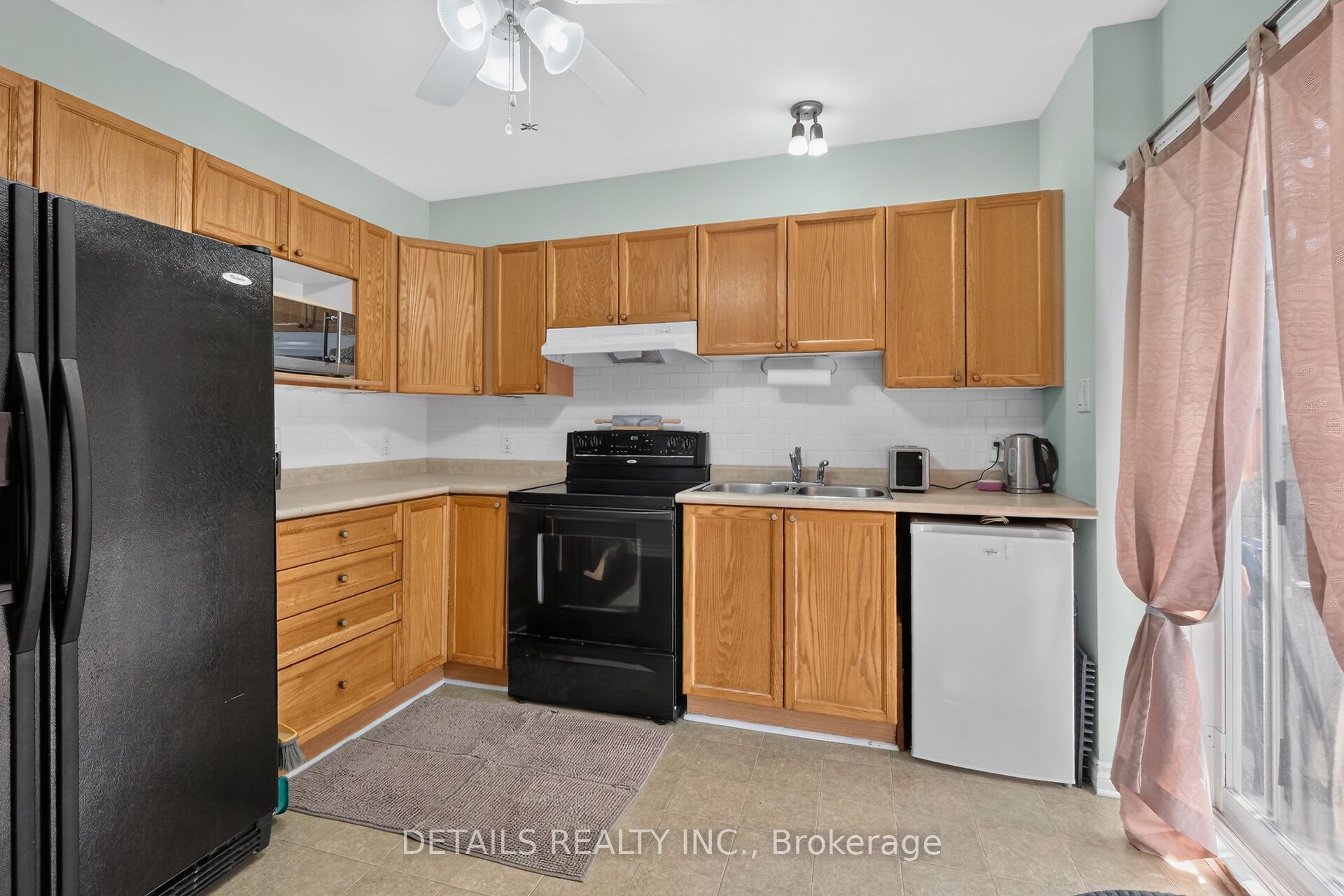 75 Lapointe Boulevard 3c Property Photo 14