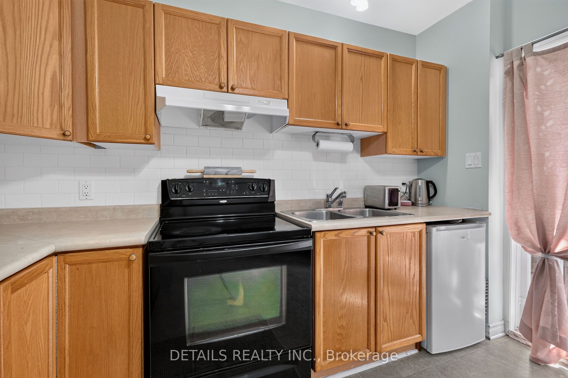 75 Lapointe Boulevard 3c Property Photo 15