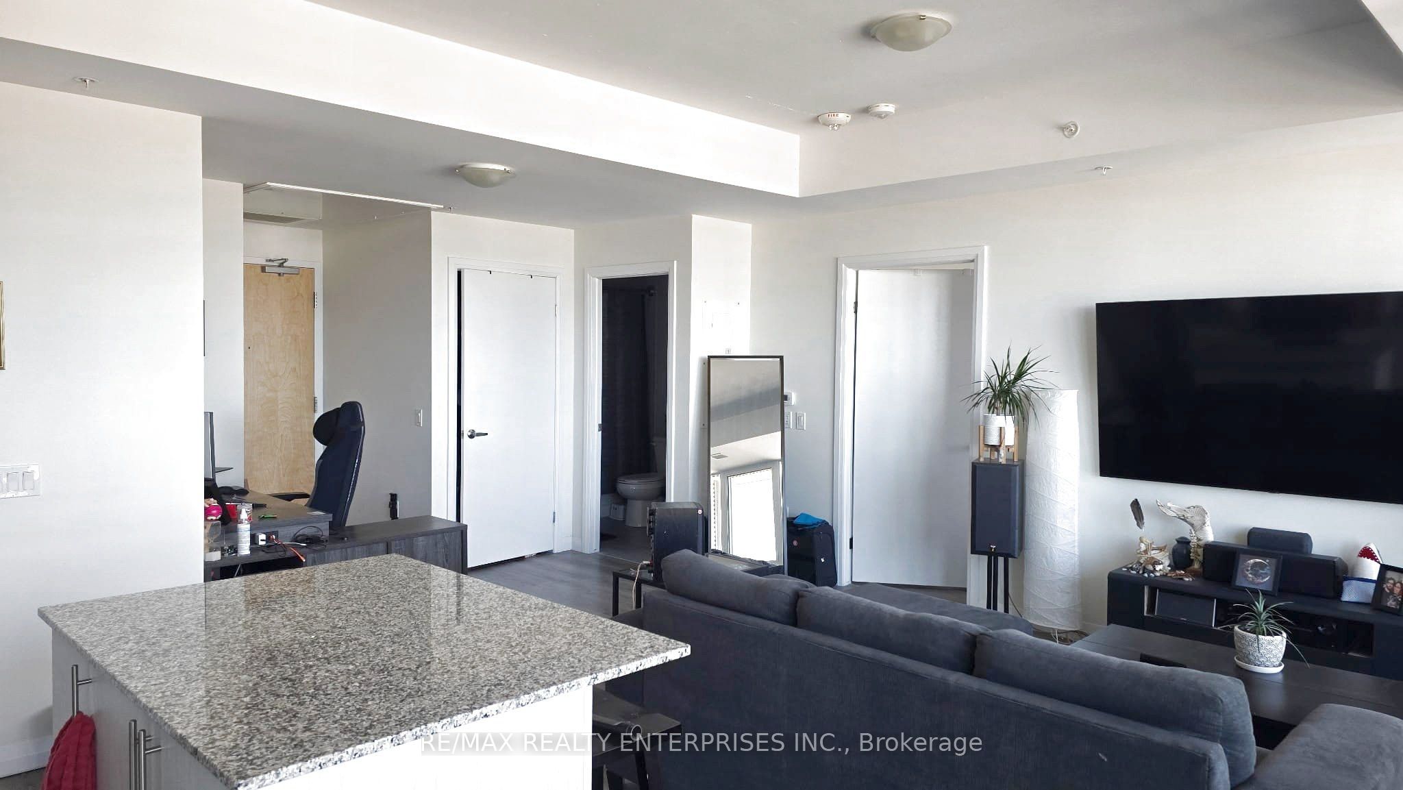 60 Charles Street 2309 Property Photo 10