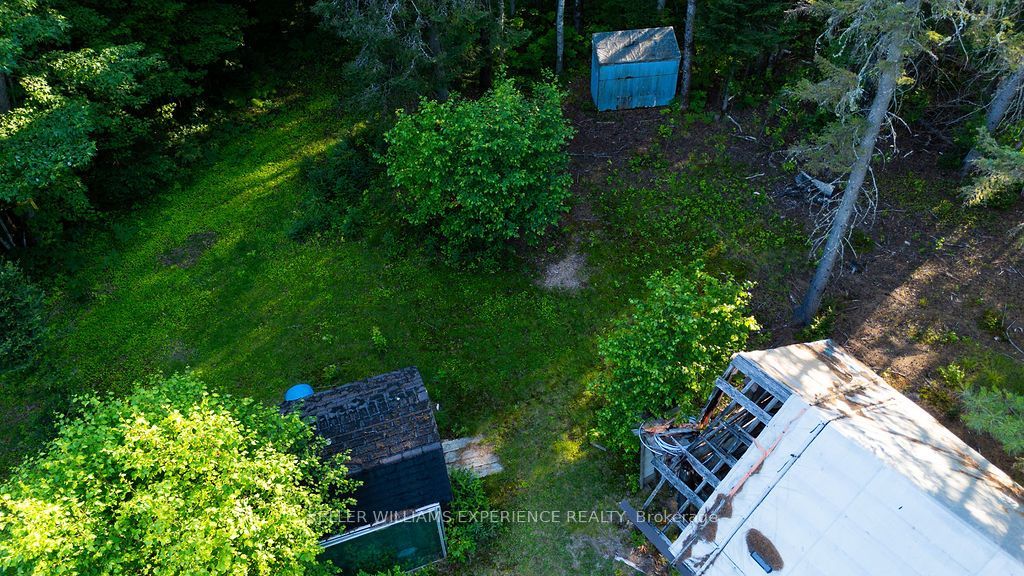 2101 Ahmic Lake Road Property Photo 15