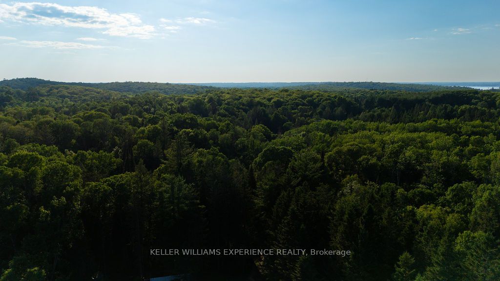 2101 Ahmic Lake Road Property Photo 16