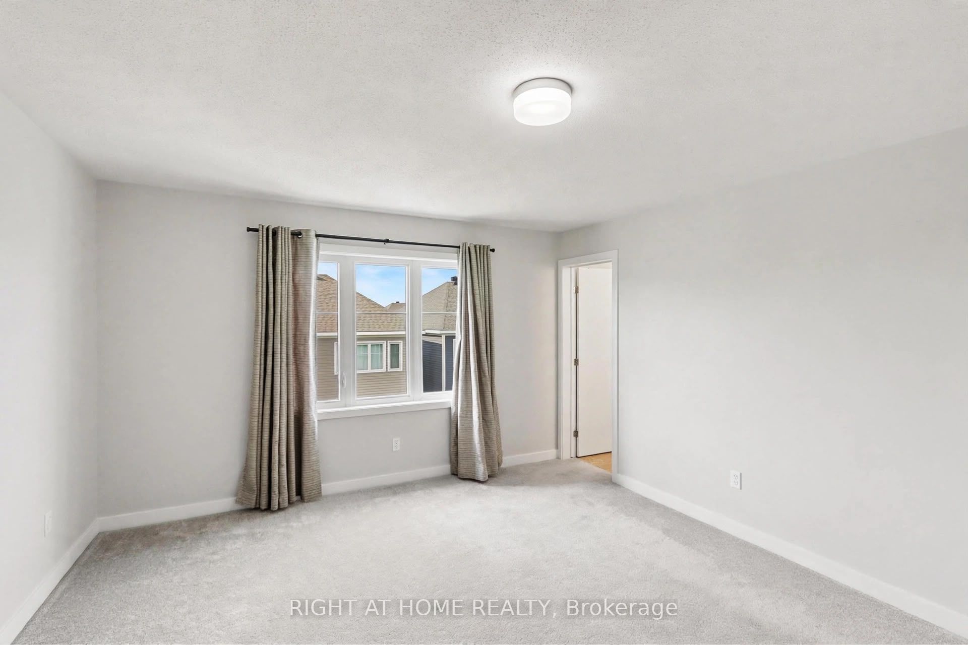 665 Sw Terrier Circle Property Photo 17