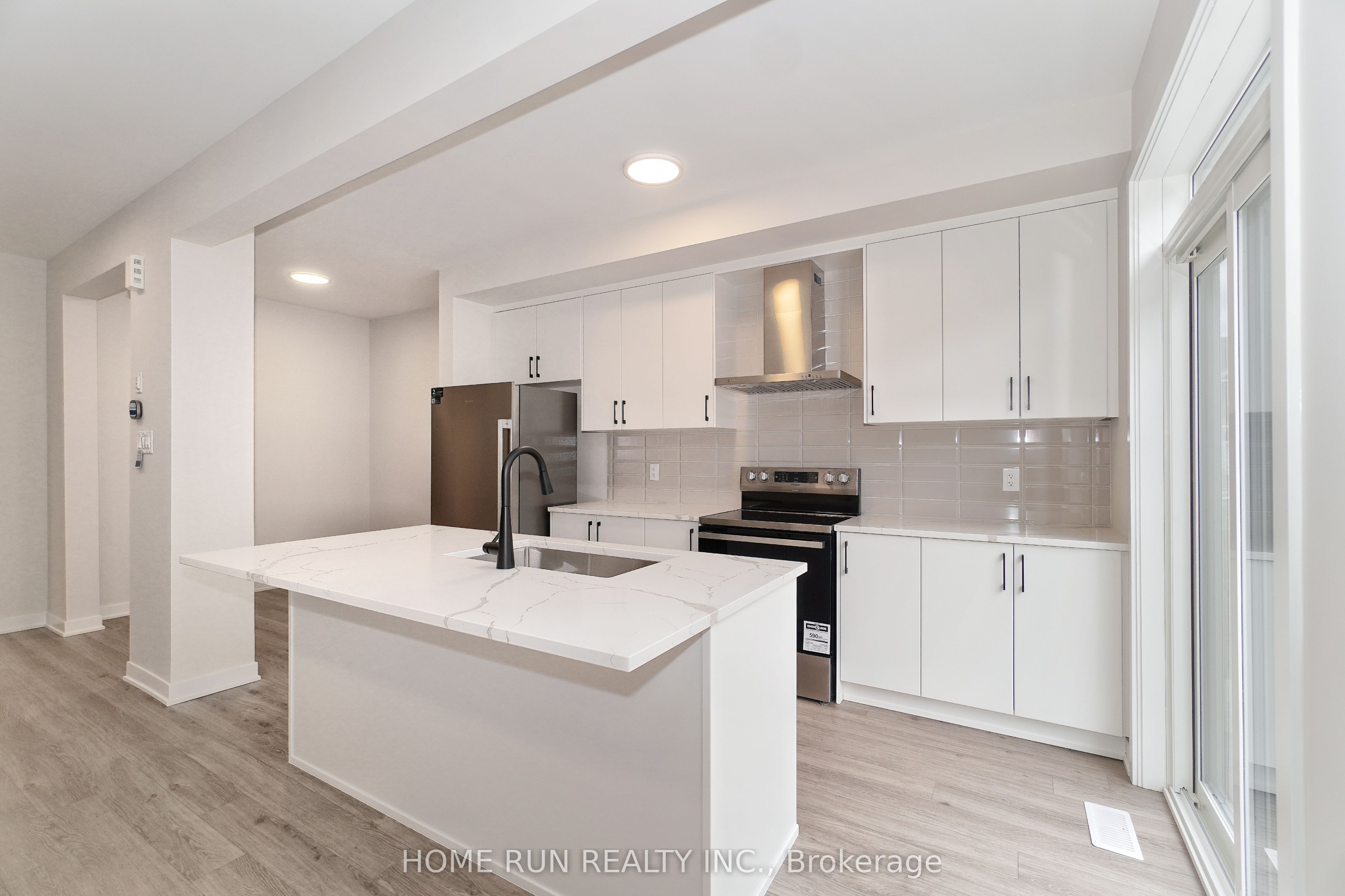 258 Catnip Crescent Property Photo 14