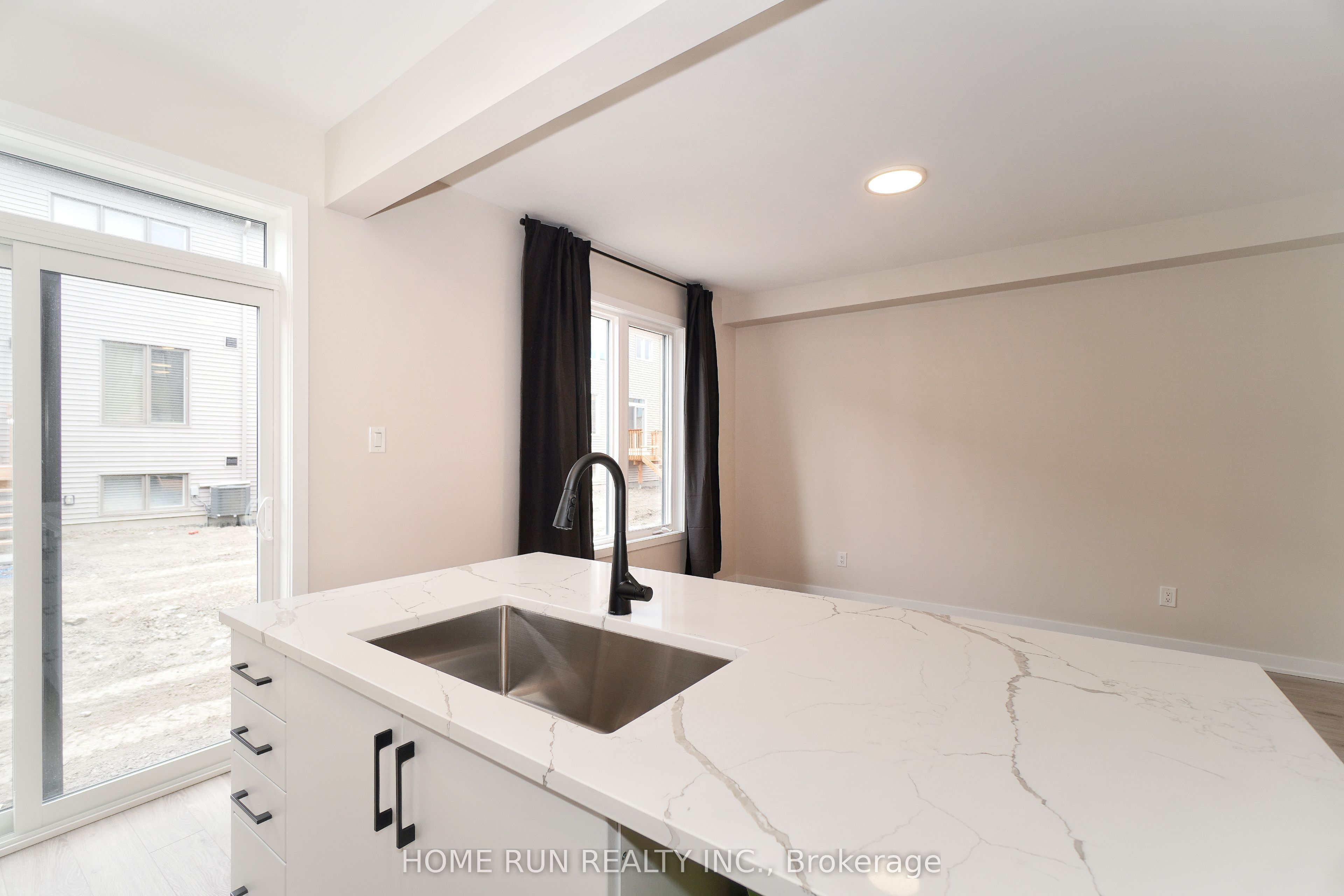258 Catnip Crescent Property Photo 18