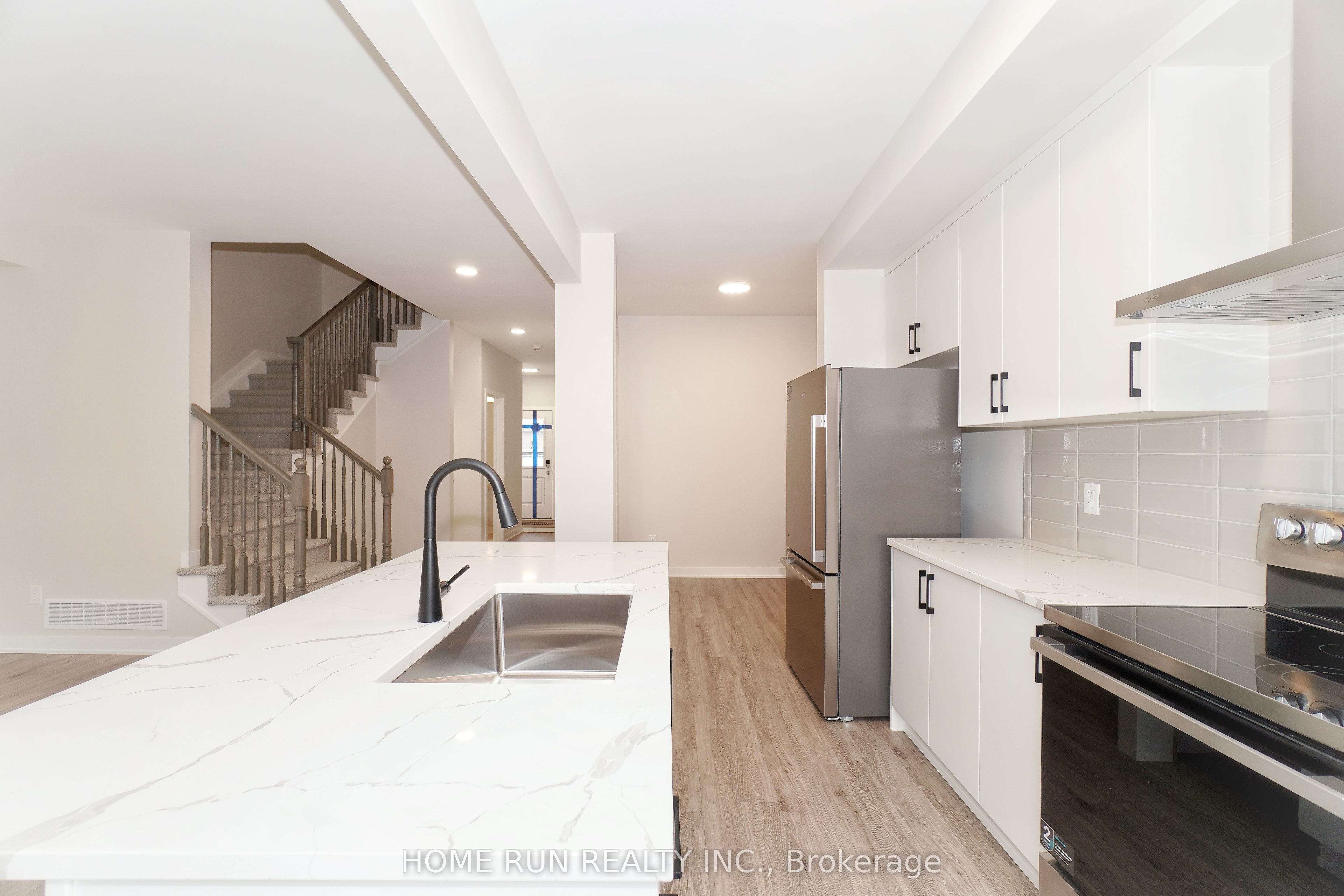 258 Catnip Crescent Property Photo 20