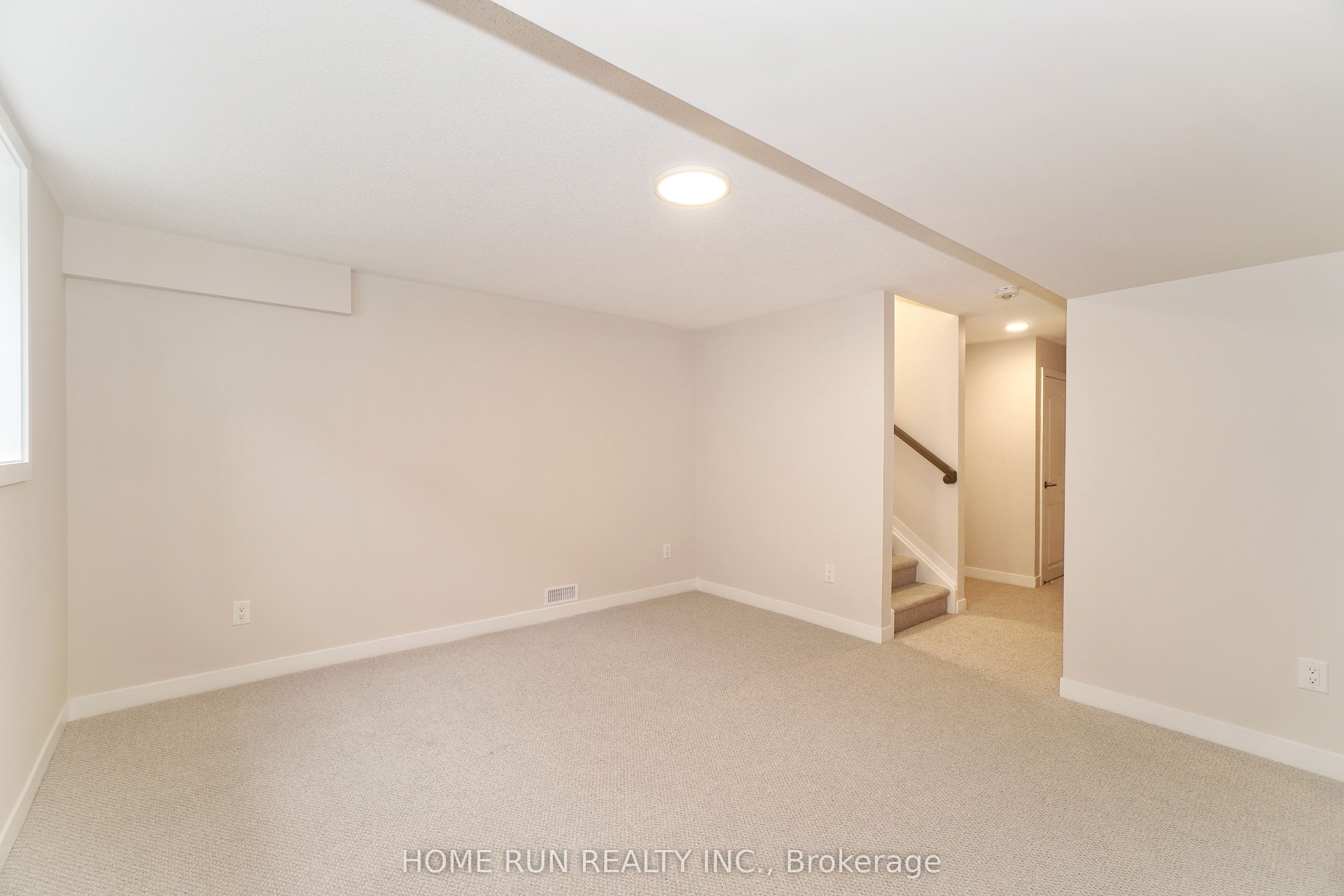 258 Catnip Crescent Property Photo 36