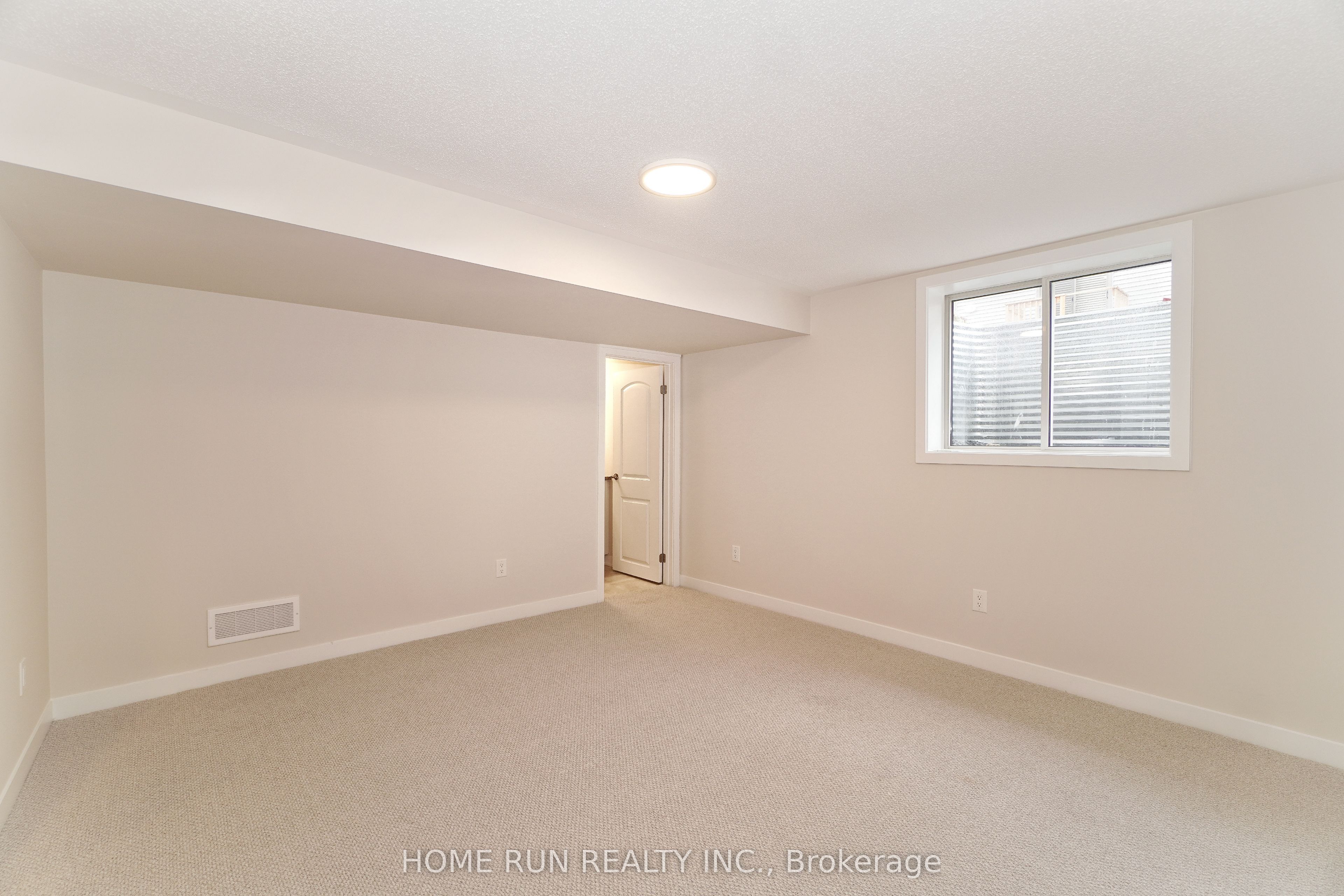 258 Catnip Crescent Property Photo 37