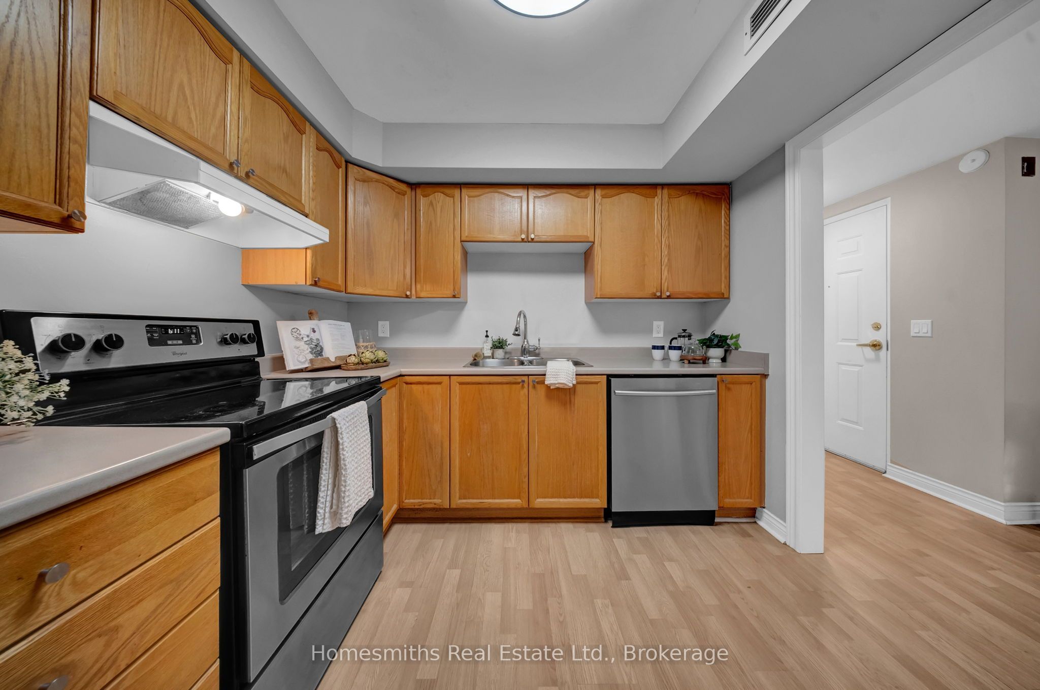 138 Hibernia Street 203 Property Photo 11