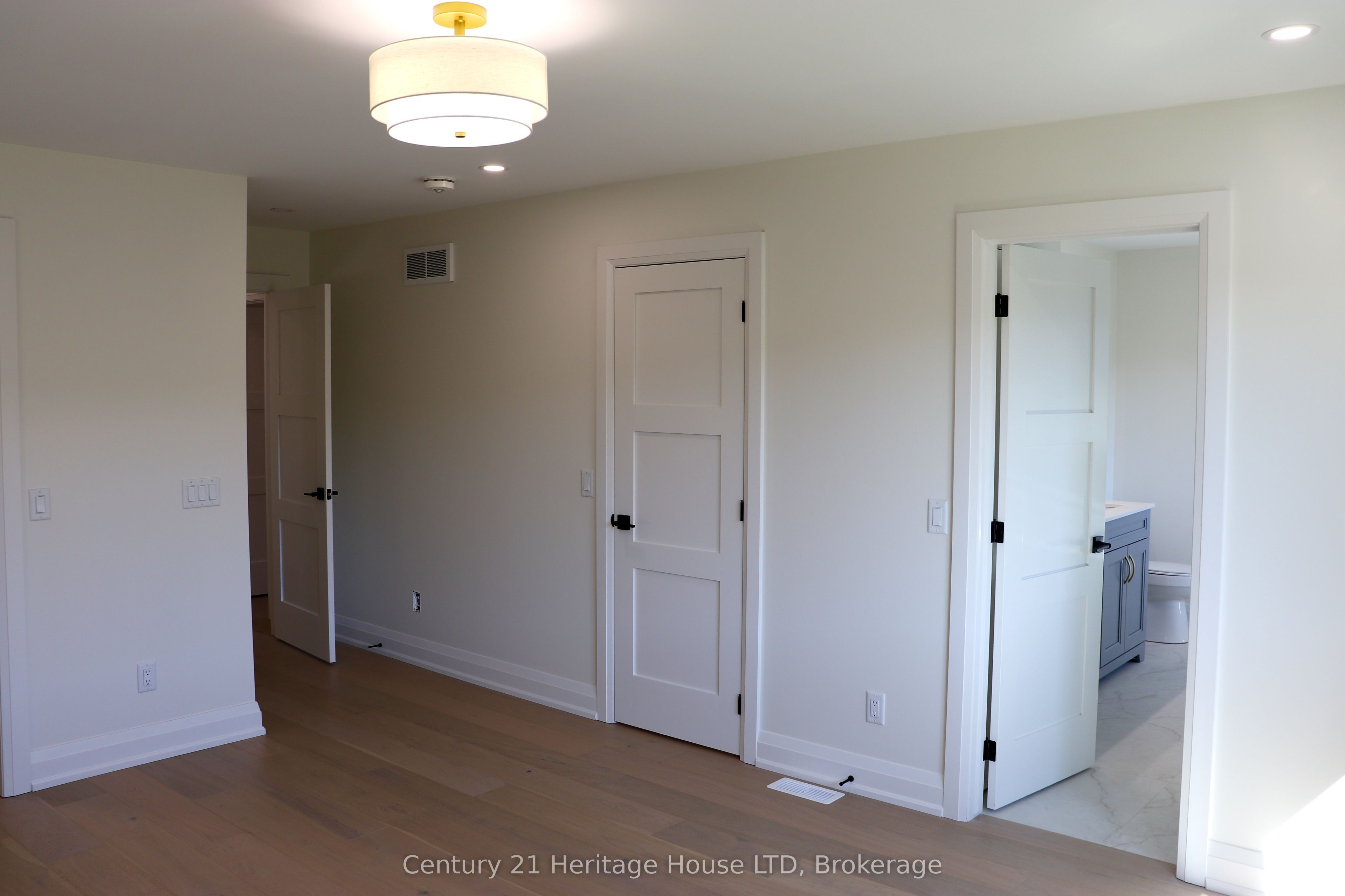 8890 Angie Drive Property Photo 28