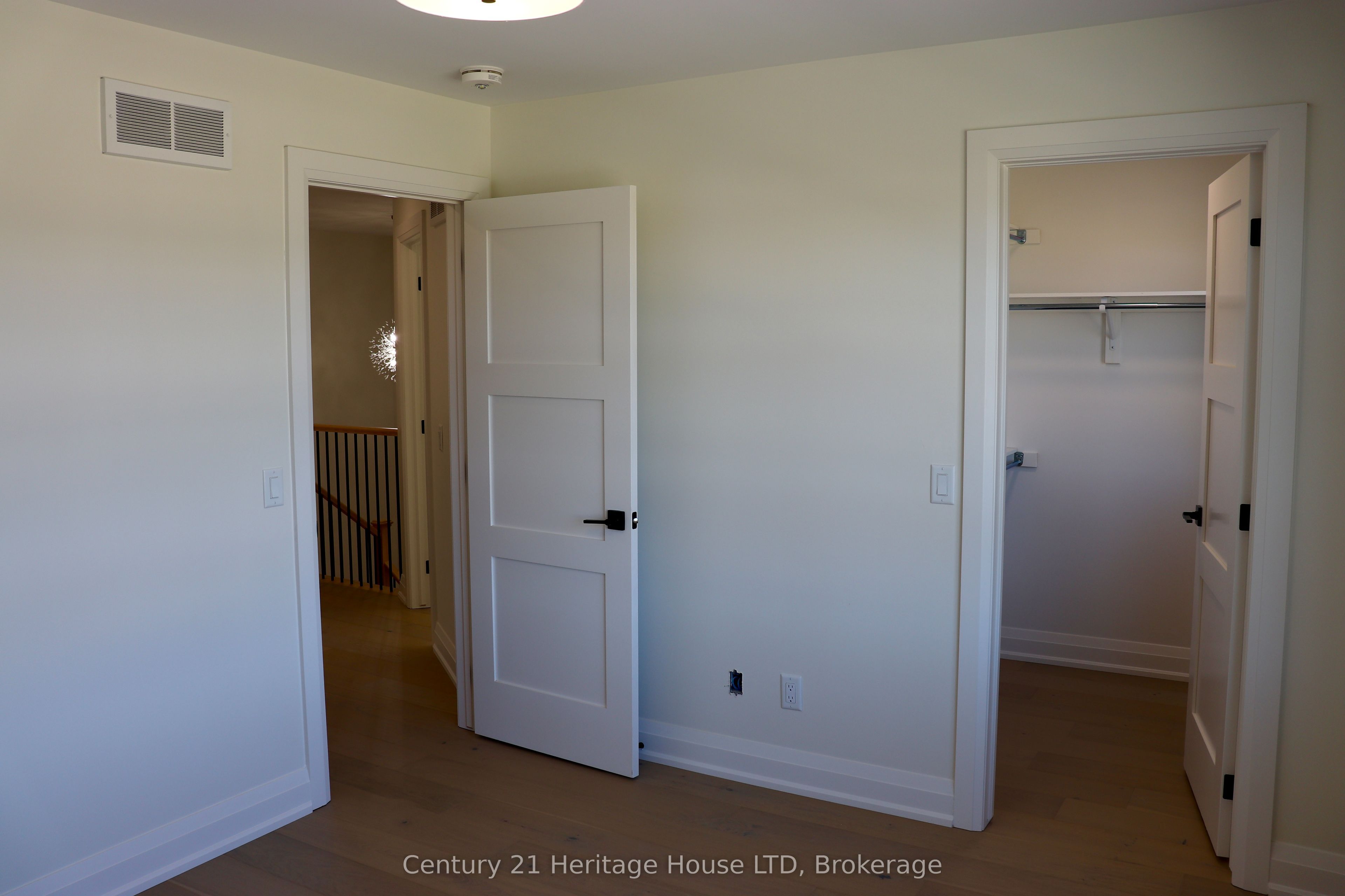 8890 Angie Drive Property Photo 33