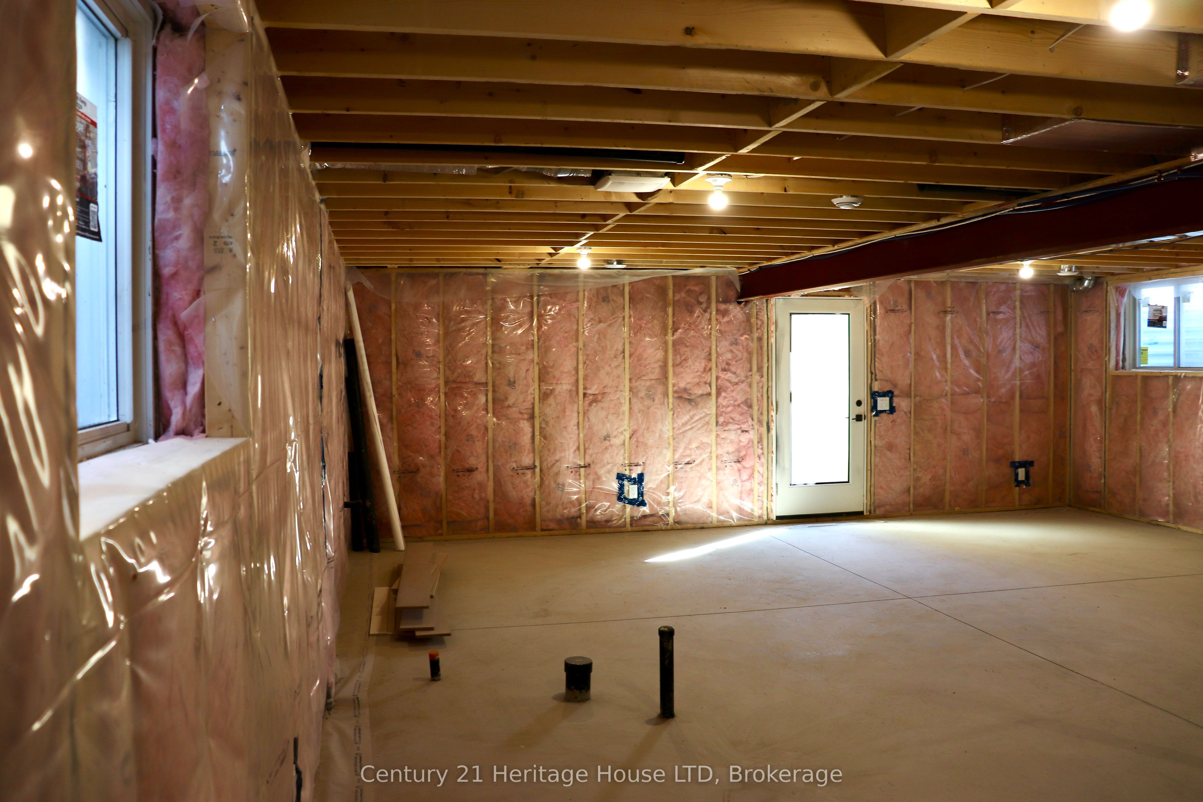 8890 Angie Drive Property Photo 48