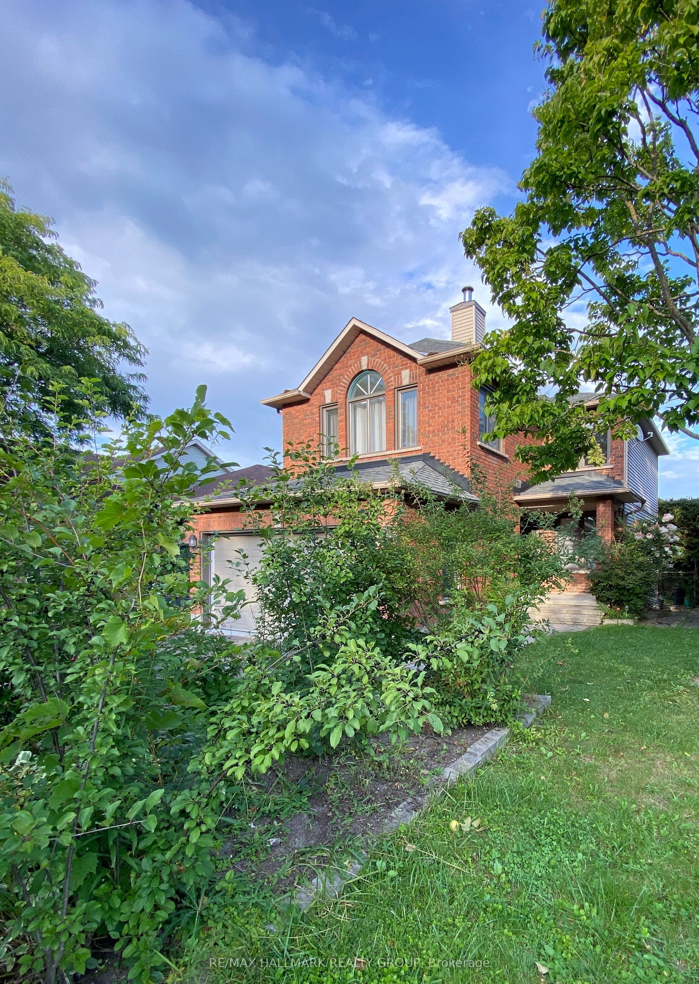 128 Grenadier Way Property Photo 3