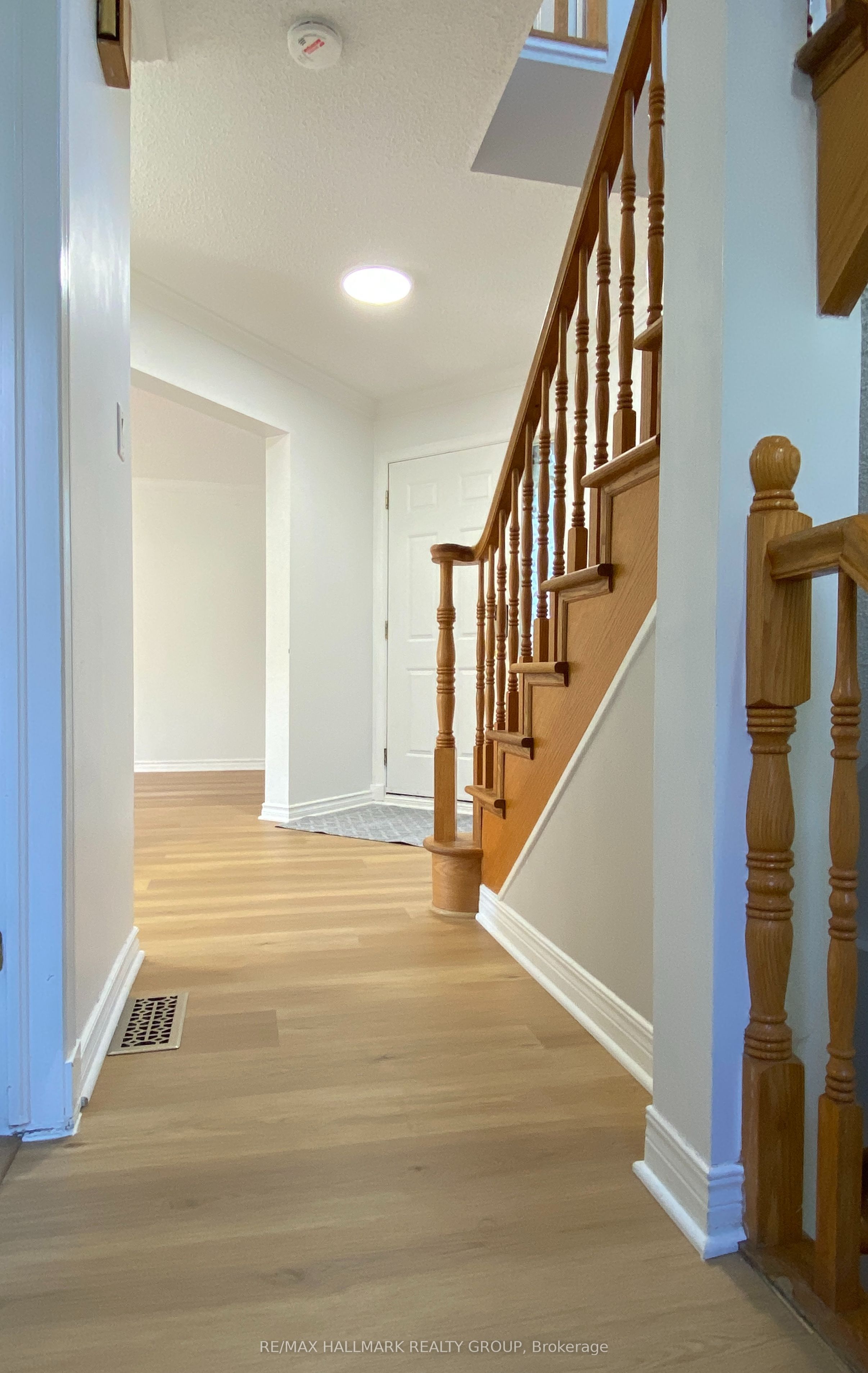 128 Grenadier Way Property Photo 9