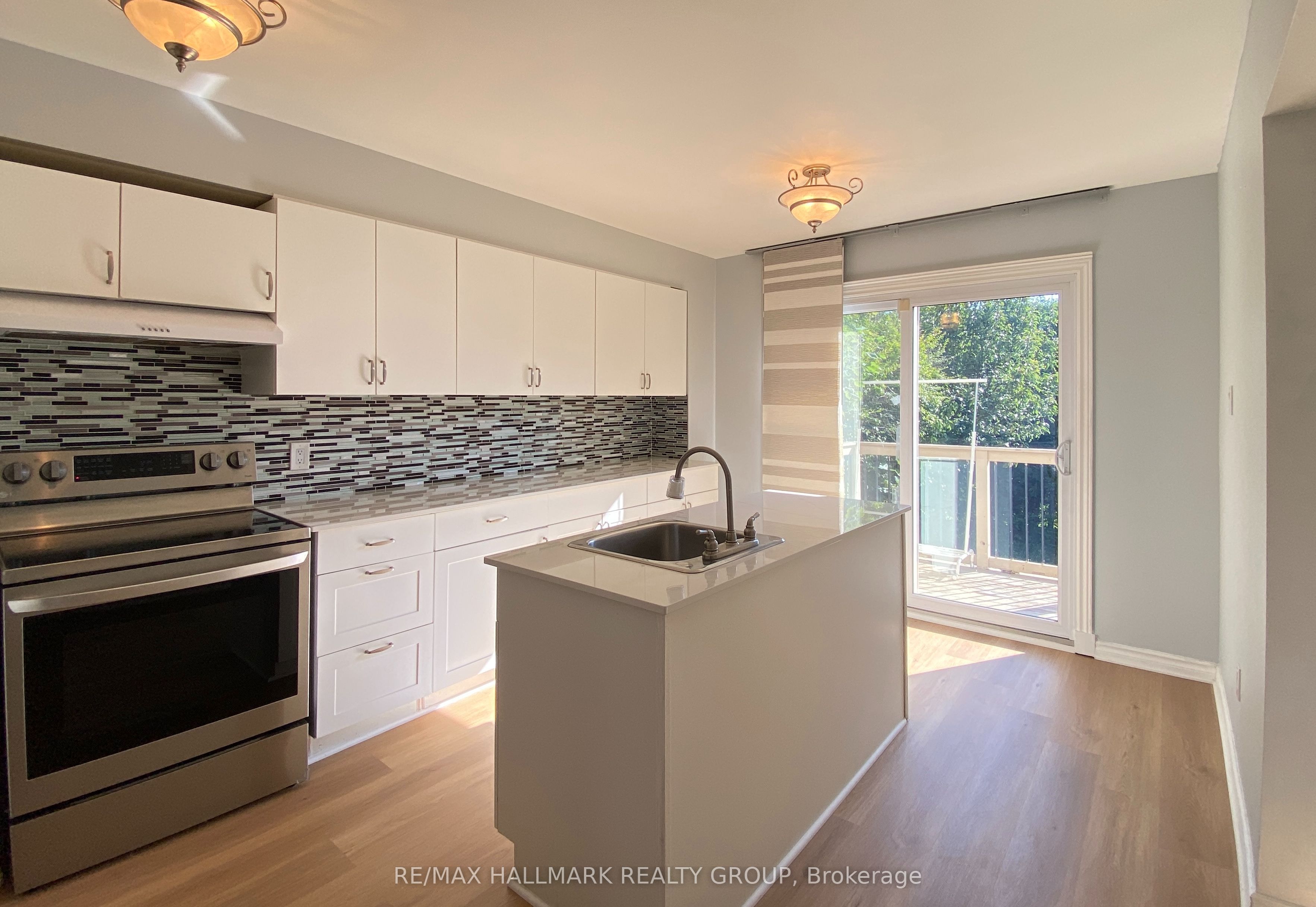 128 Grenadier Way Property Photo 15